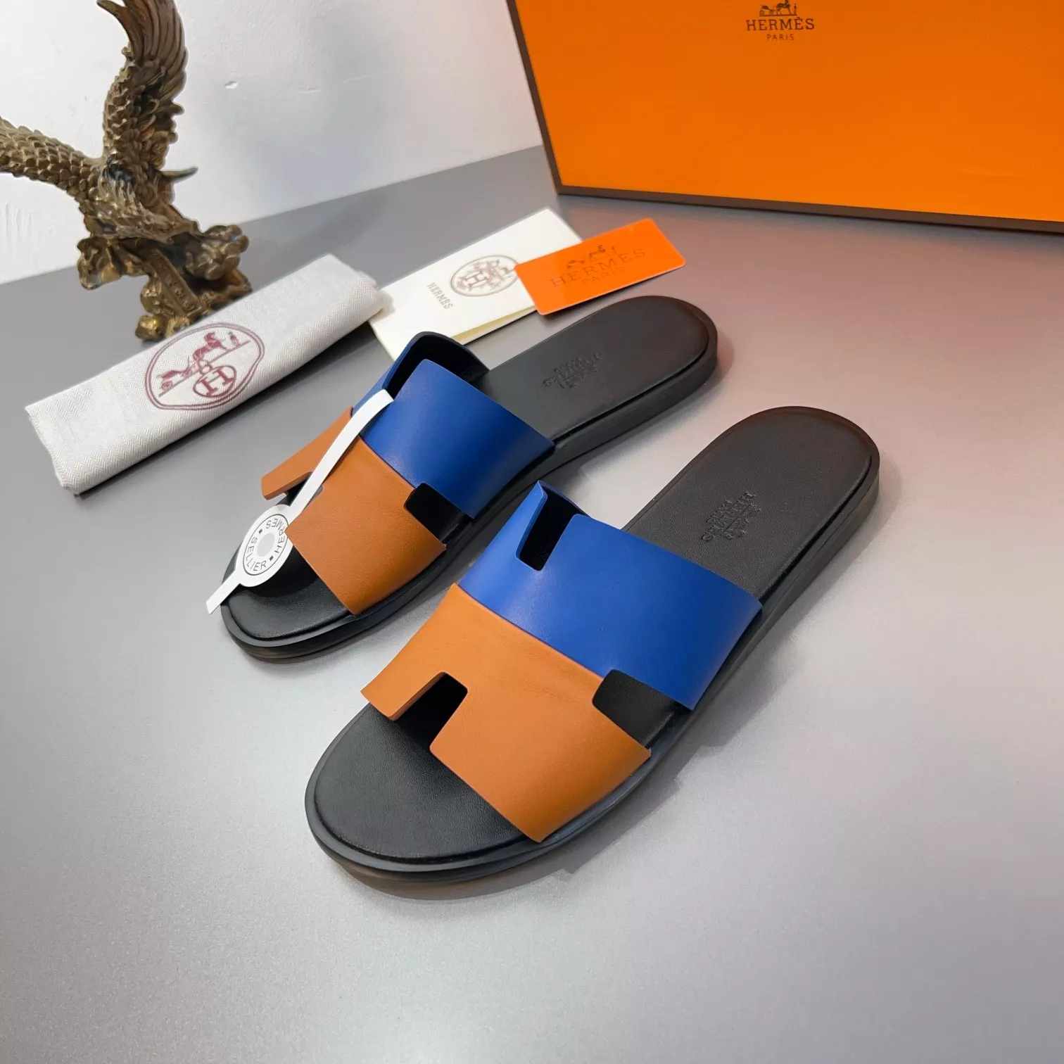 Hermes Slippers For Men AllSeason 5627