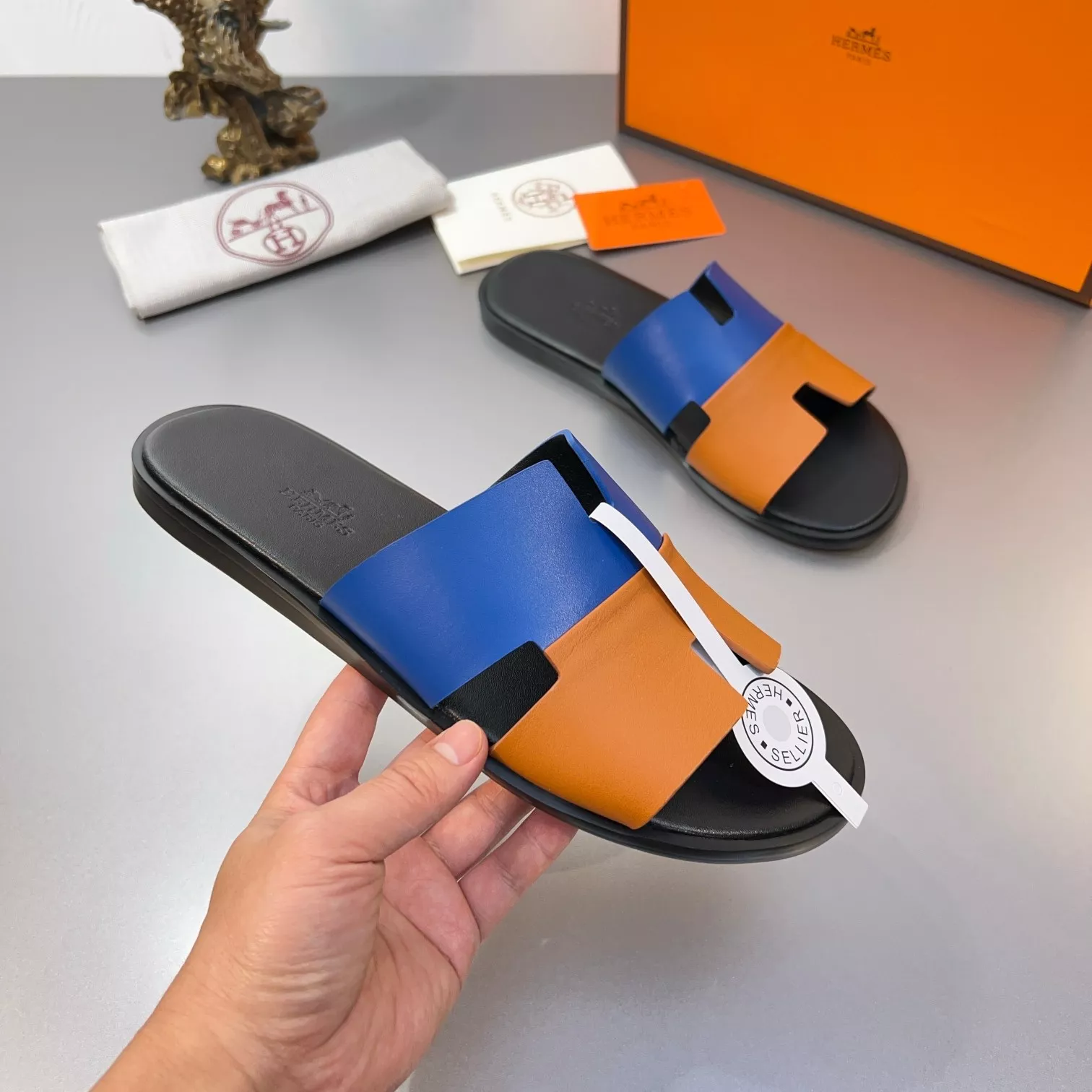 Hermes Slippers For Men AllSeason 5627