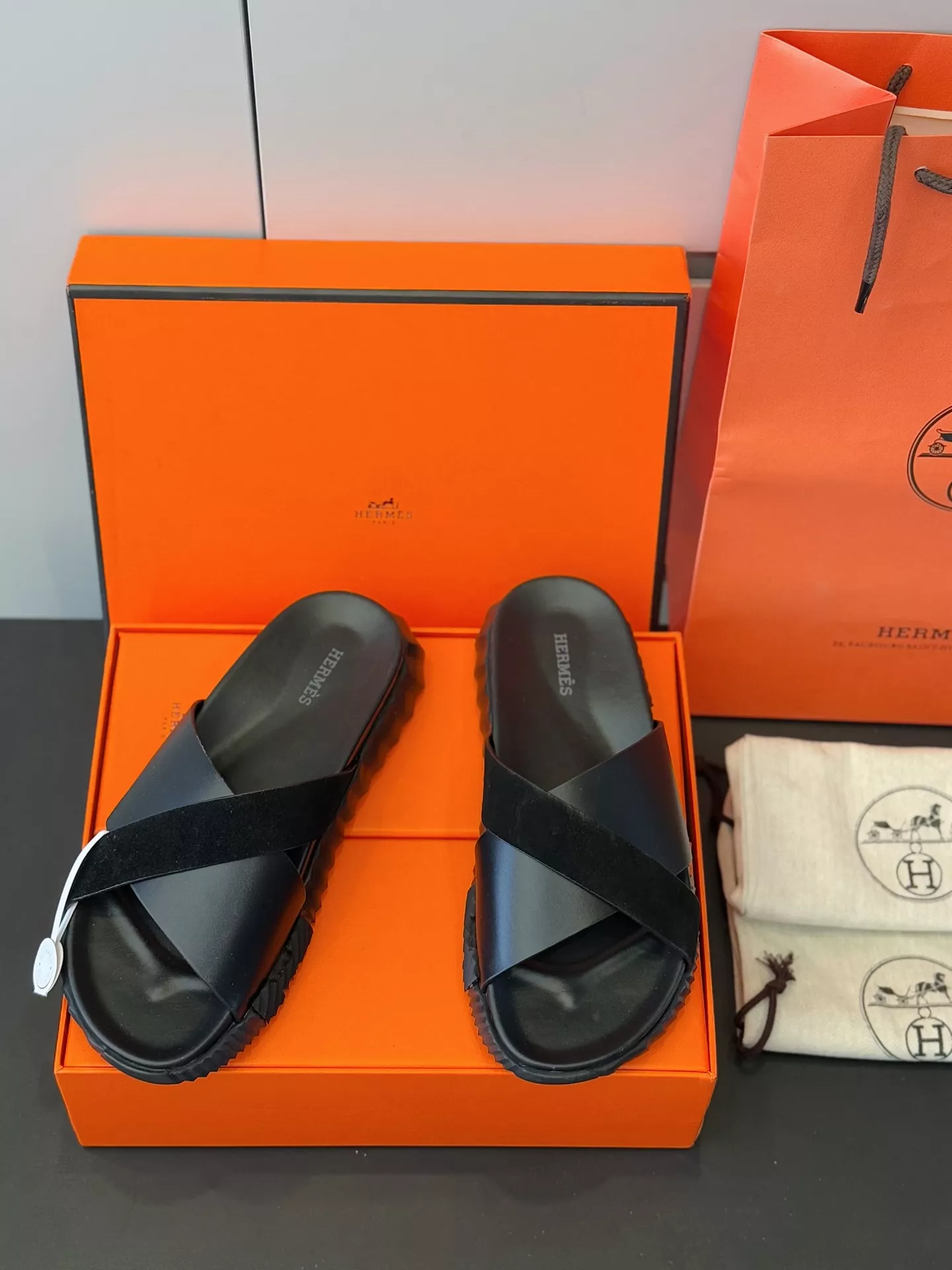Hermes Slippers For Men AllSeason 5939