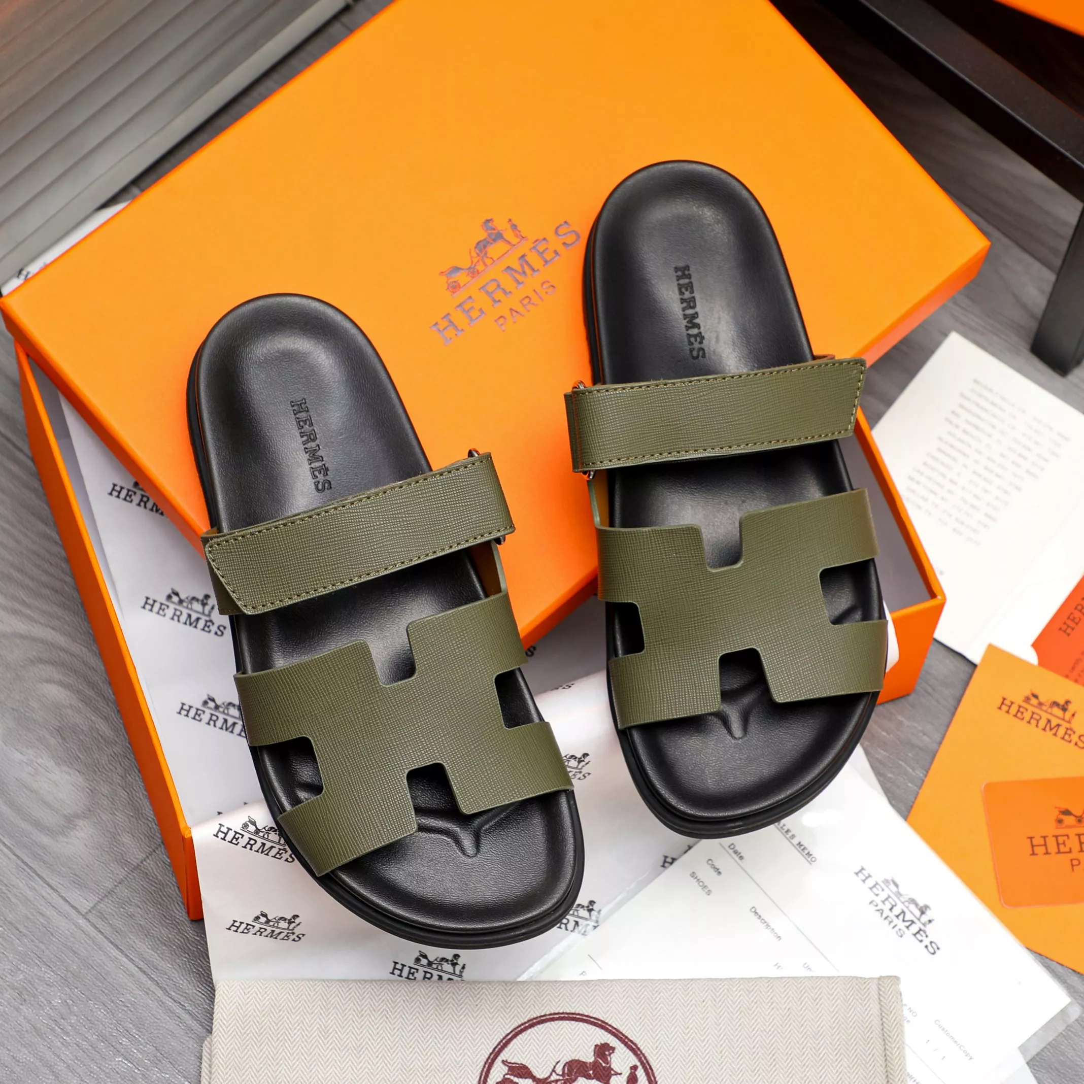 Hermes Slippers For Men AllSeason 9995