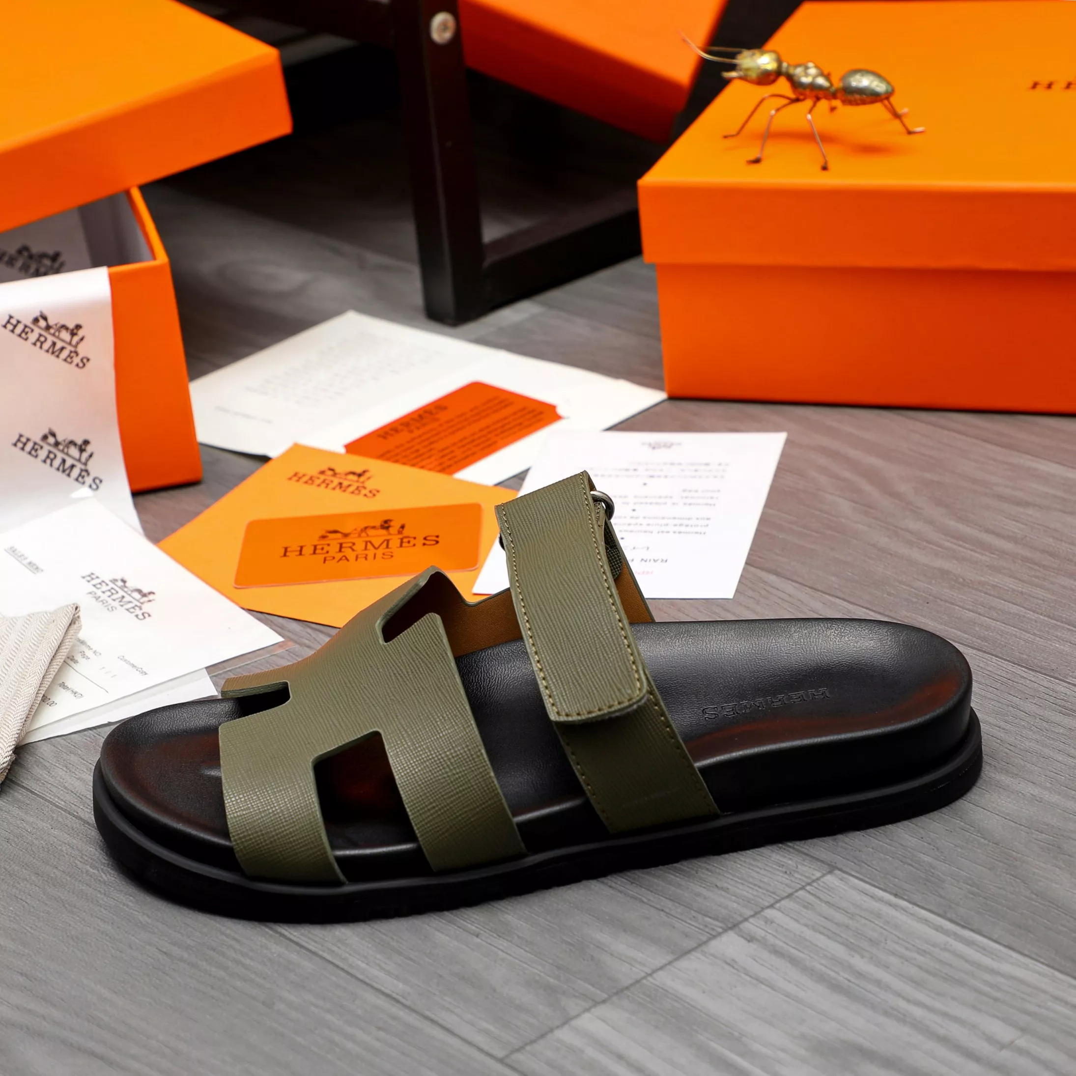 Hermes Slippers For Men AllSeason 9995