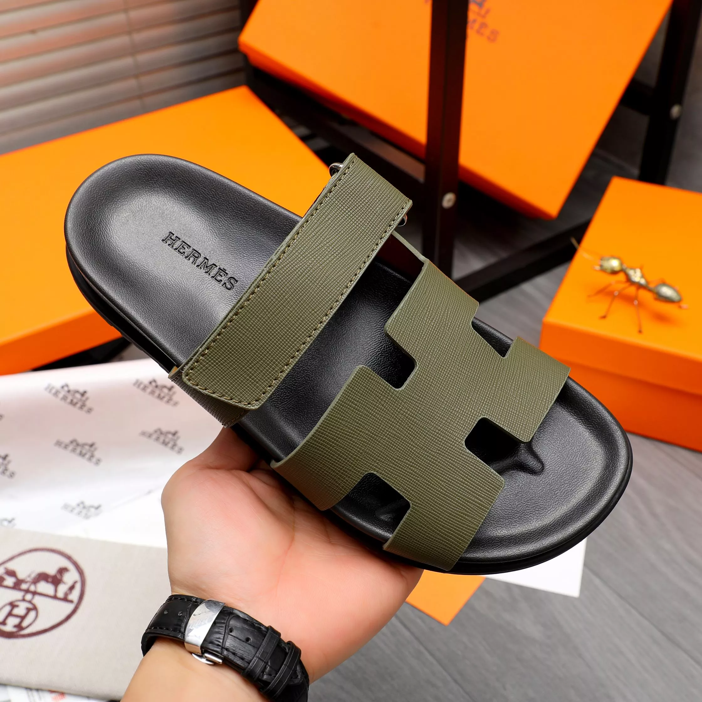 Hermes Slippers For Men AllSeason 9995