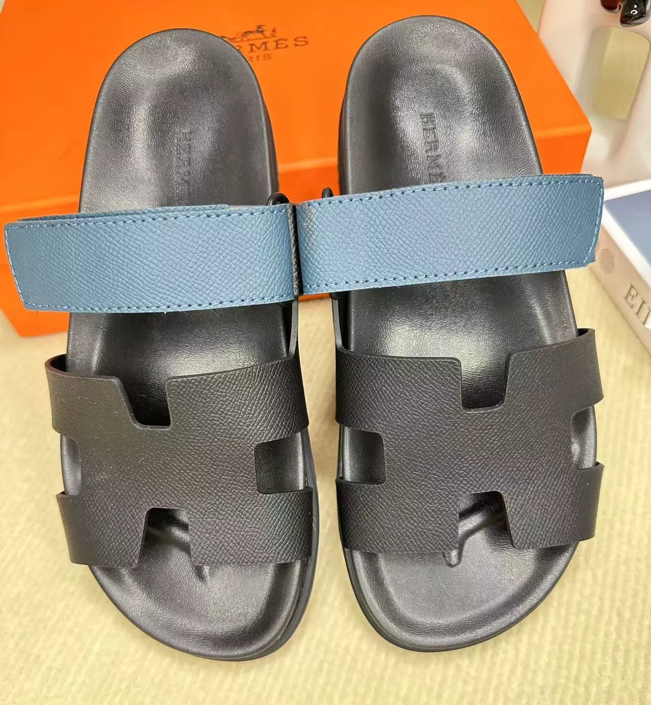 Hermes Slippers For Men Bold 3947