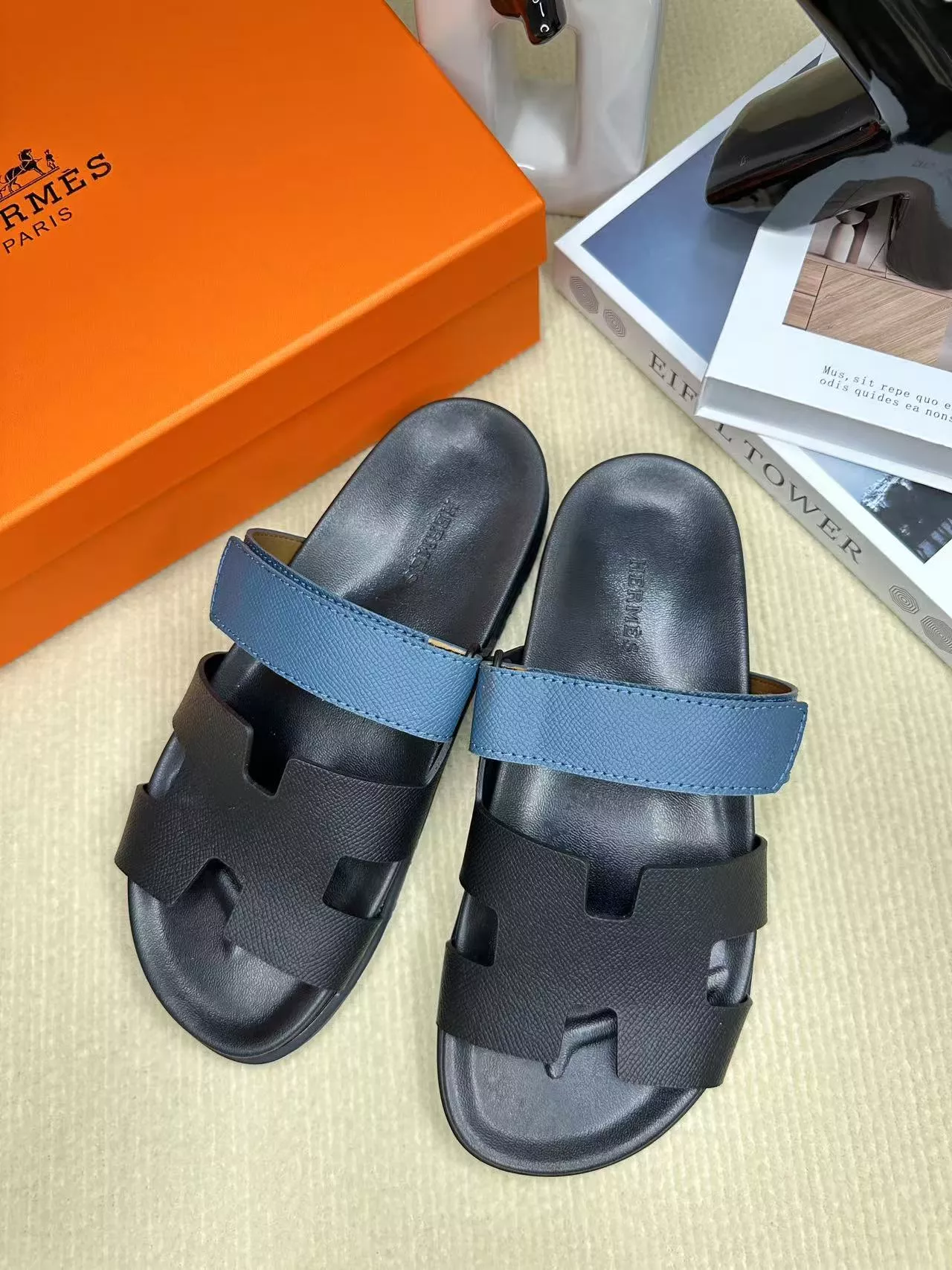 Hermes Slippers For Men Bold 3947