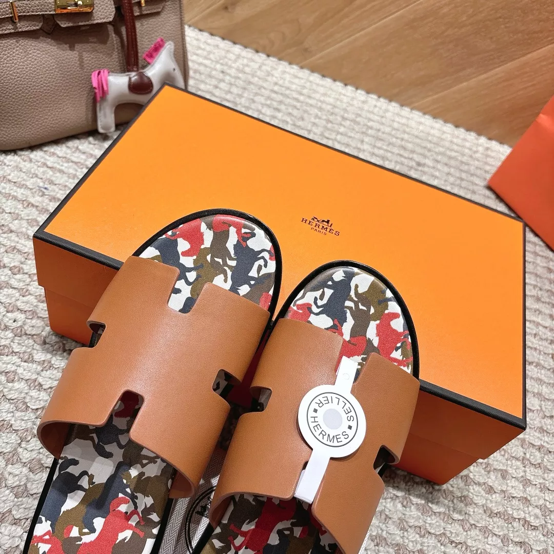 Hermes Slippers For Men Bold 9336