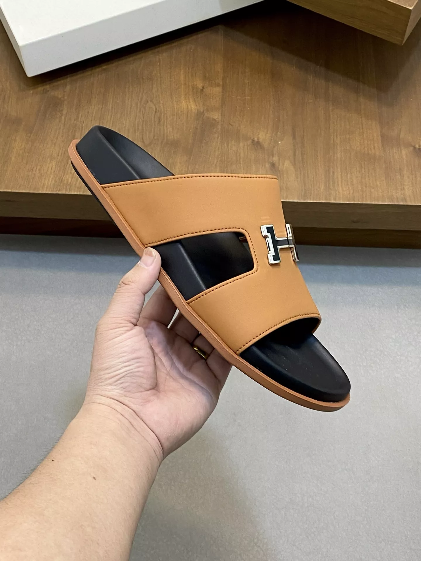 Hermes Slippers For Men Breathable 3149
