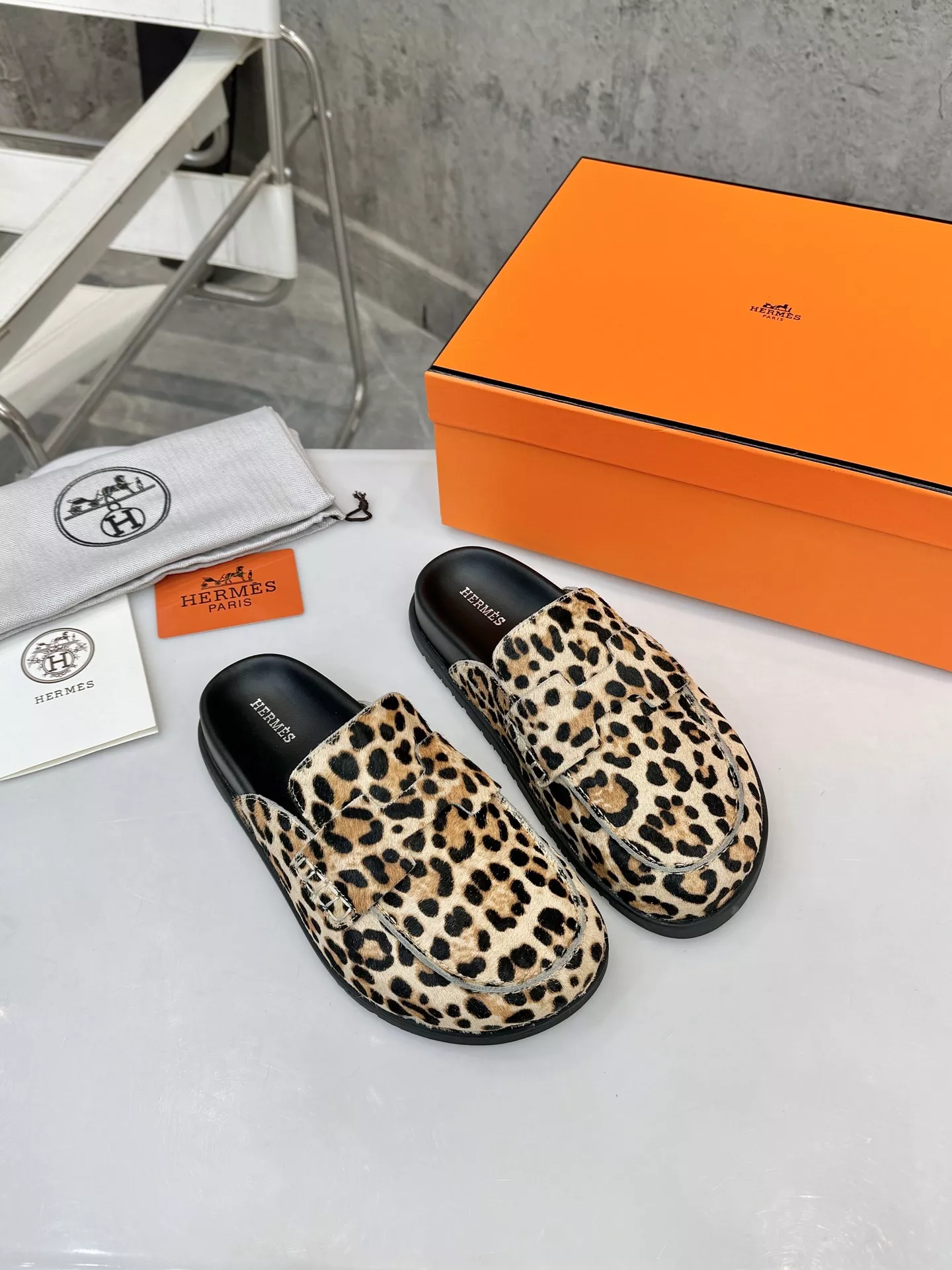 Hermes Slippers For Men Bright 1816