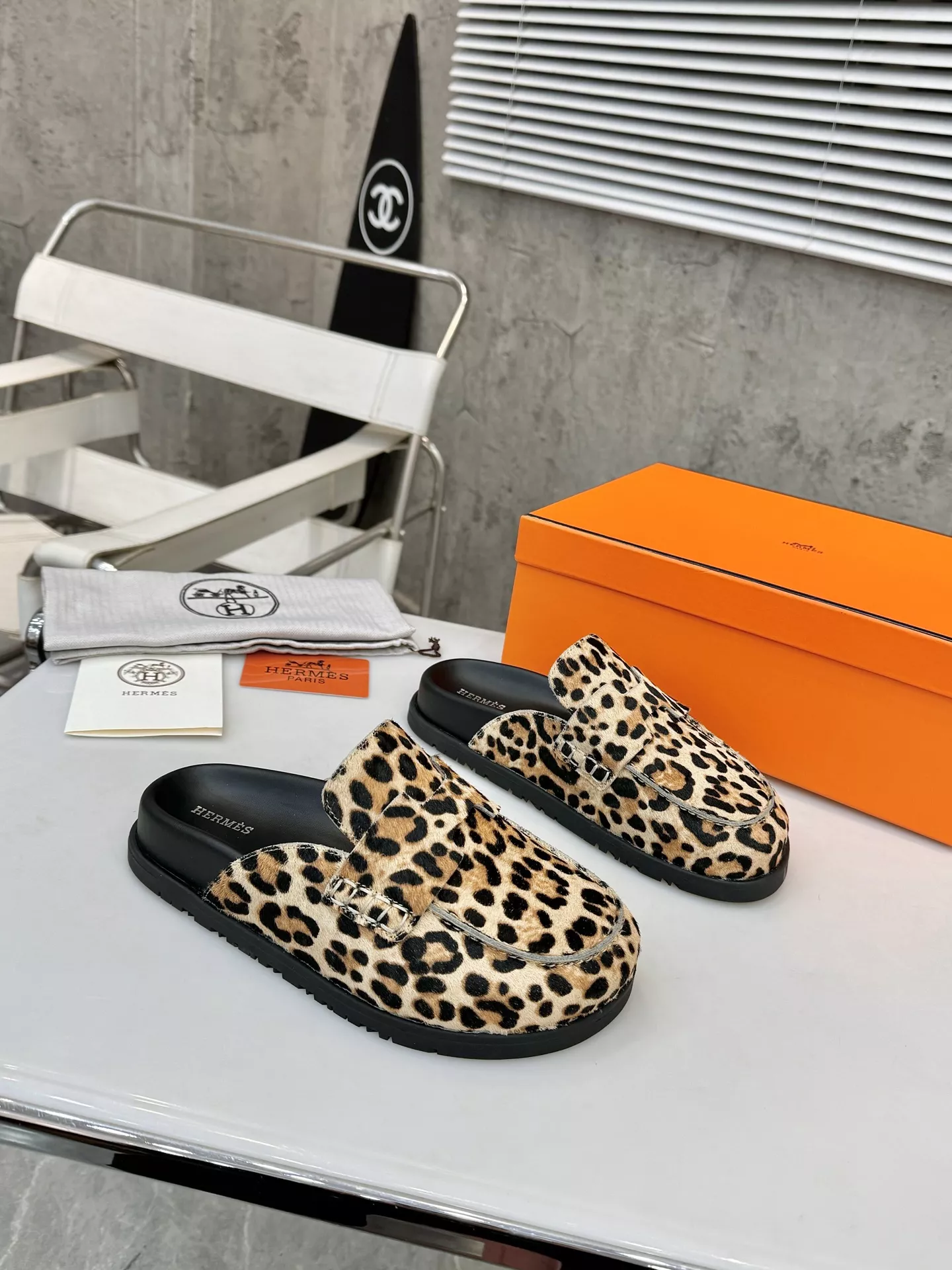 Hermes Slippers For Men Bright 1816