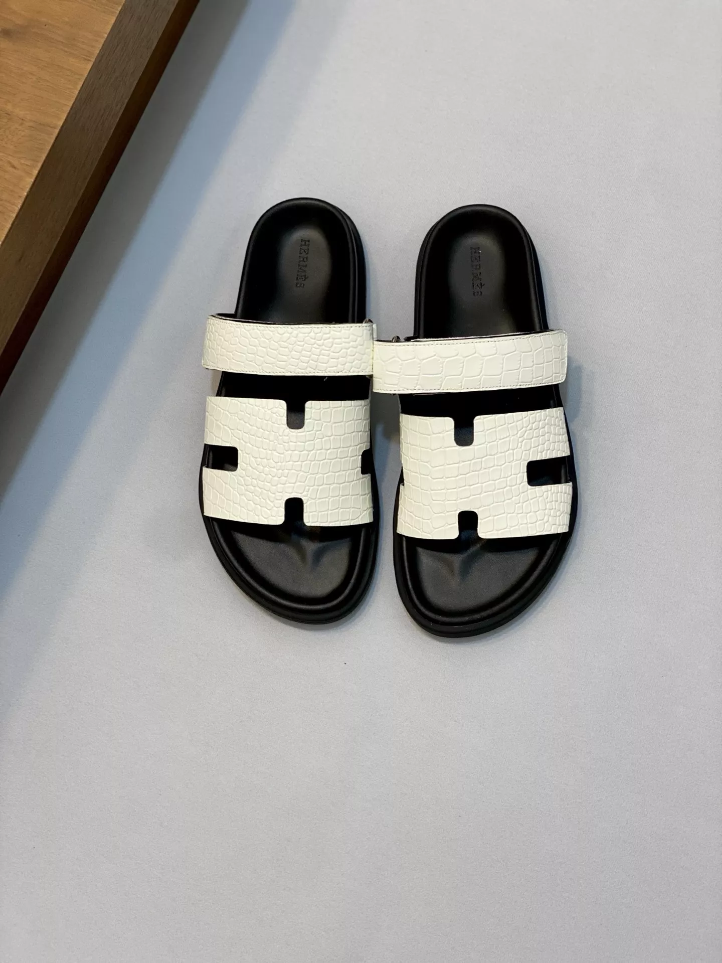 Hermes Slippers For Men Bright 1935