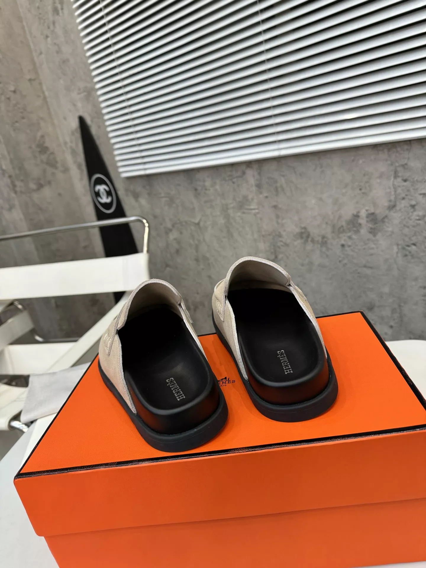 Hermes Slippers For Men Compact 1923