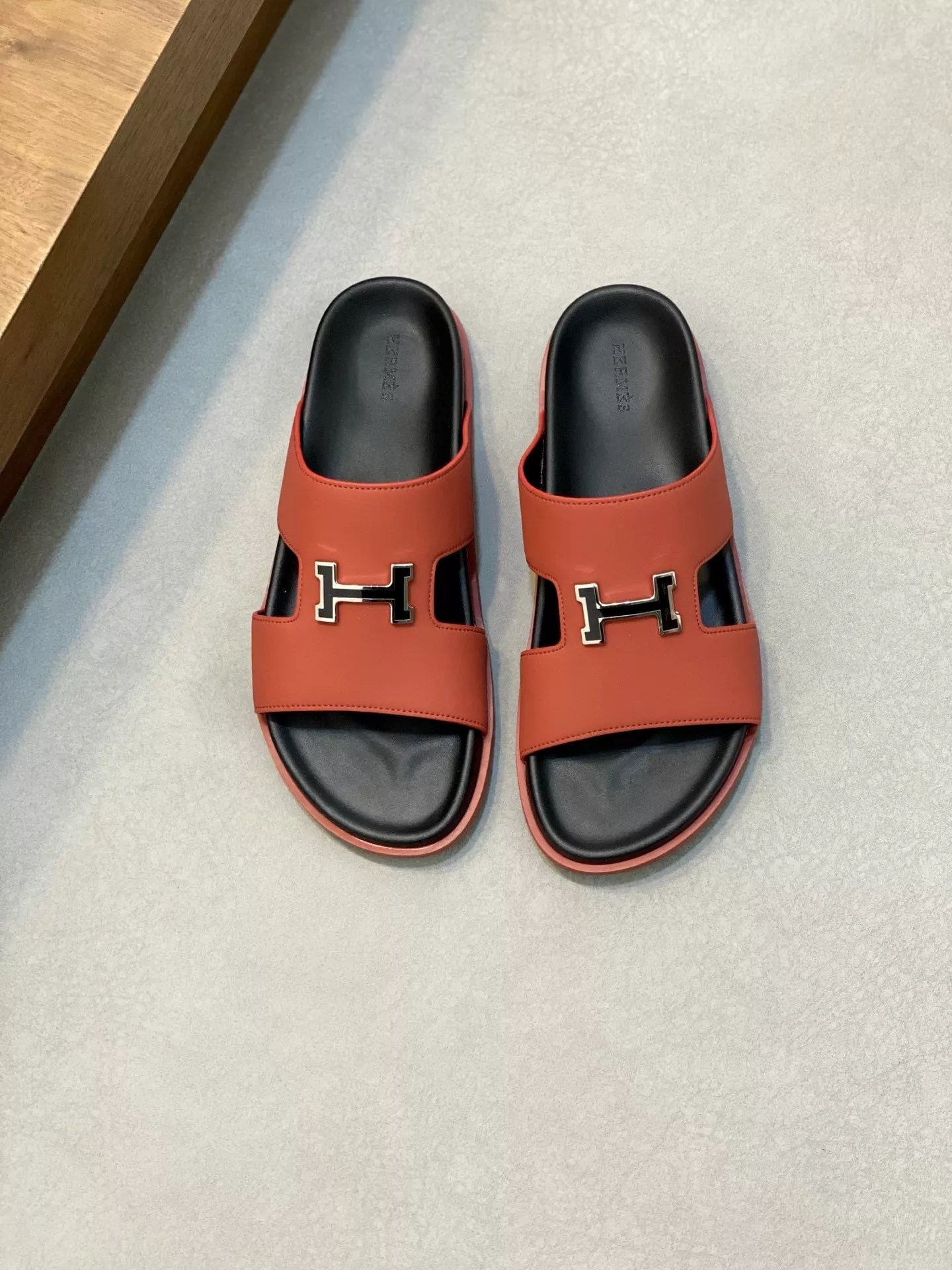 Hermes Slippers For Men Compact 390