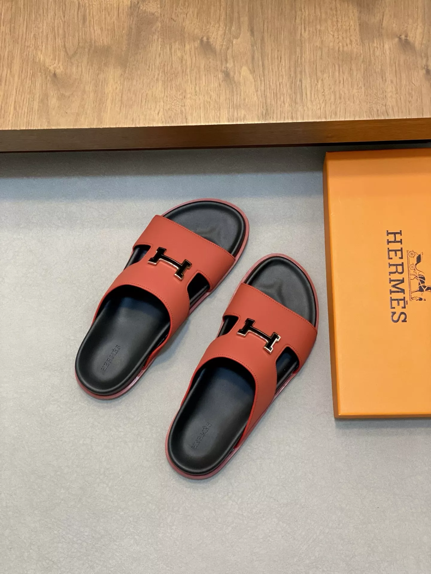 Hermes Slippers For Men Compact 390