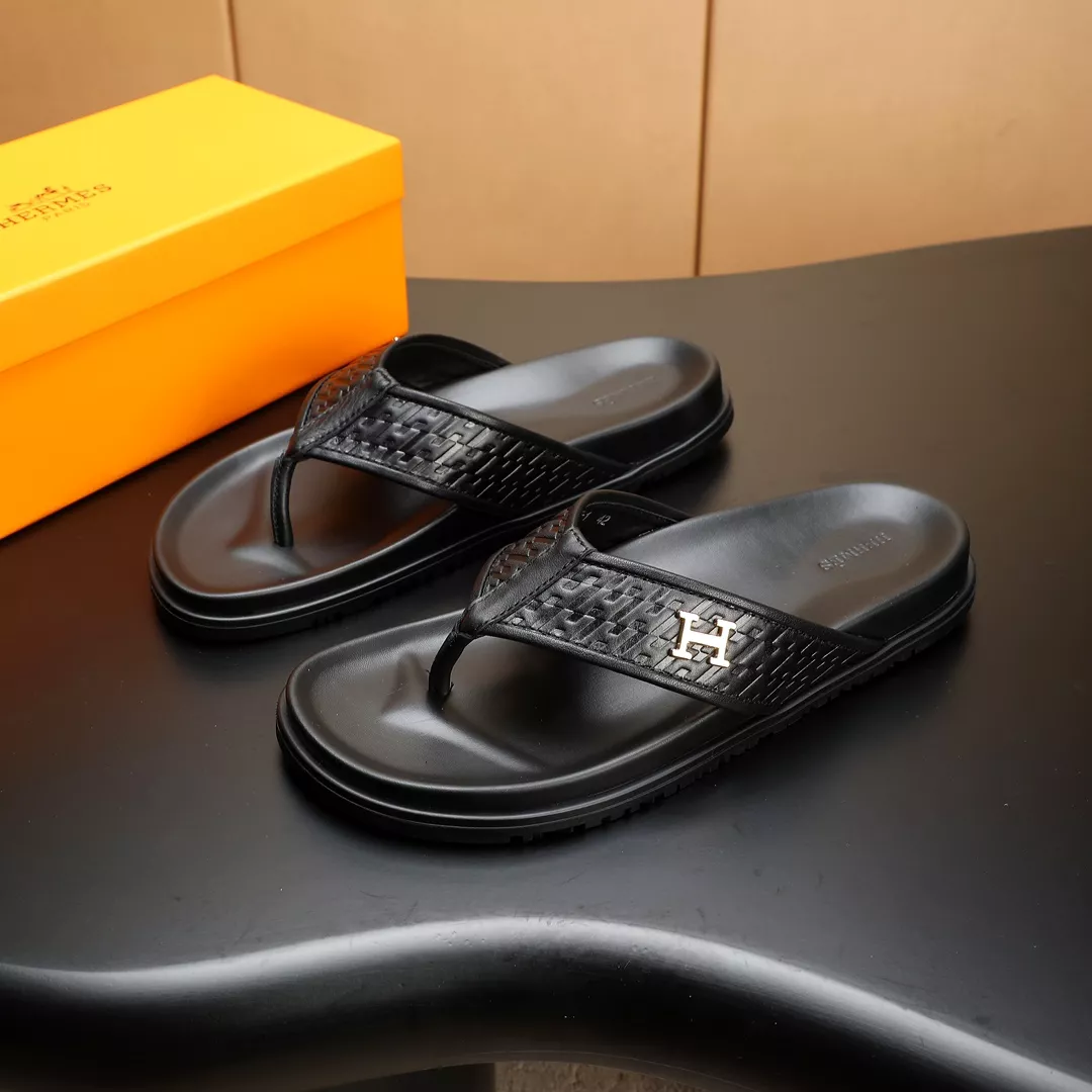 Hermes Slippers For Men Compact 8371