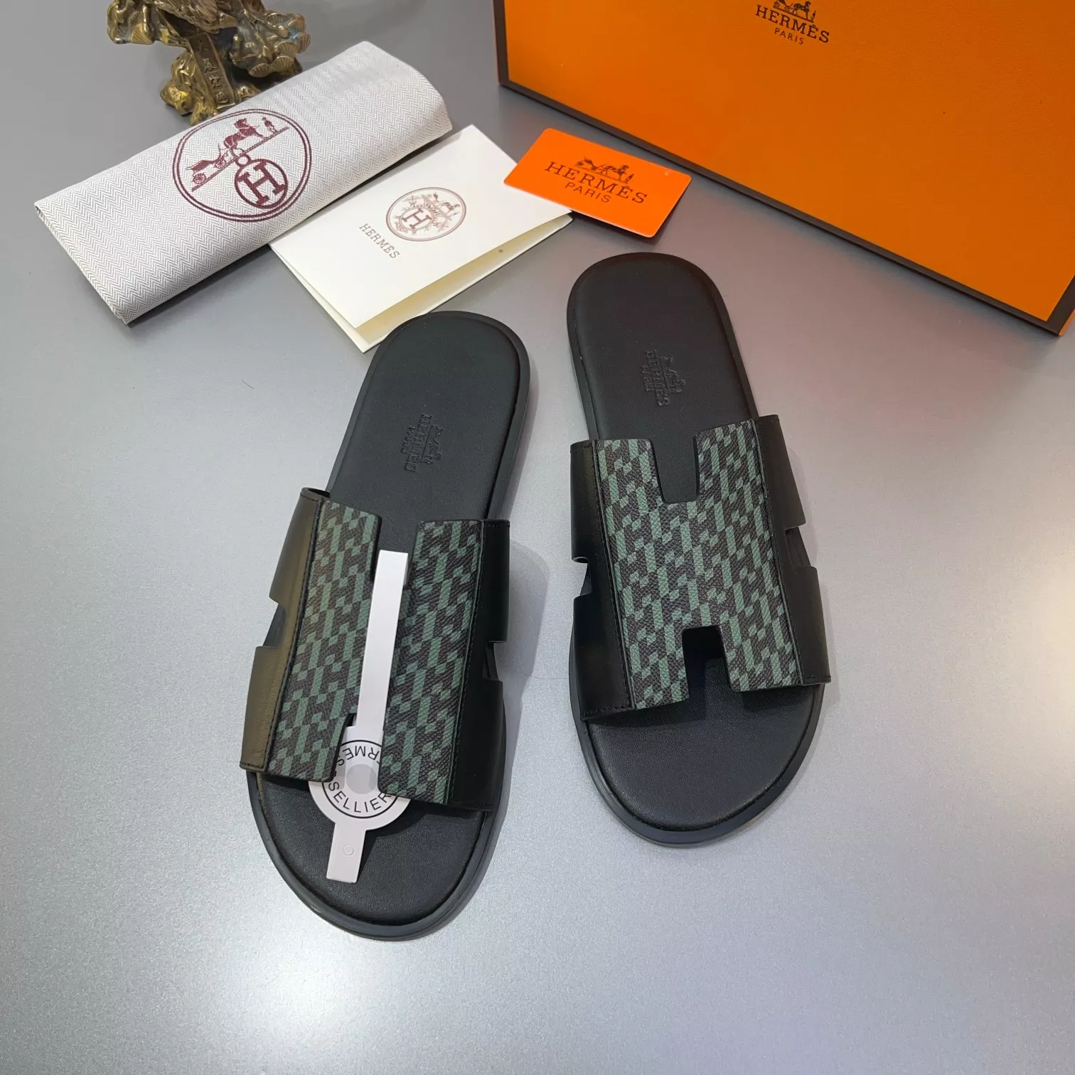 Hermes Slippers For Men Cozy 8070