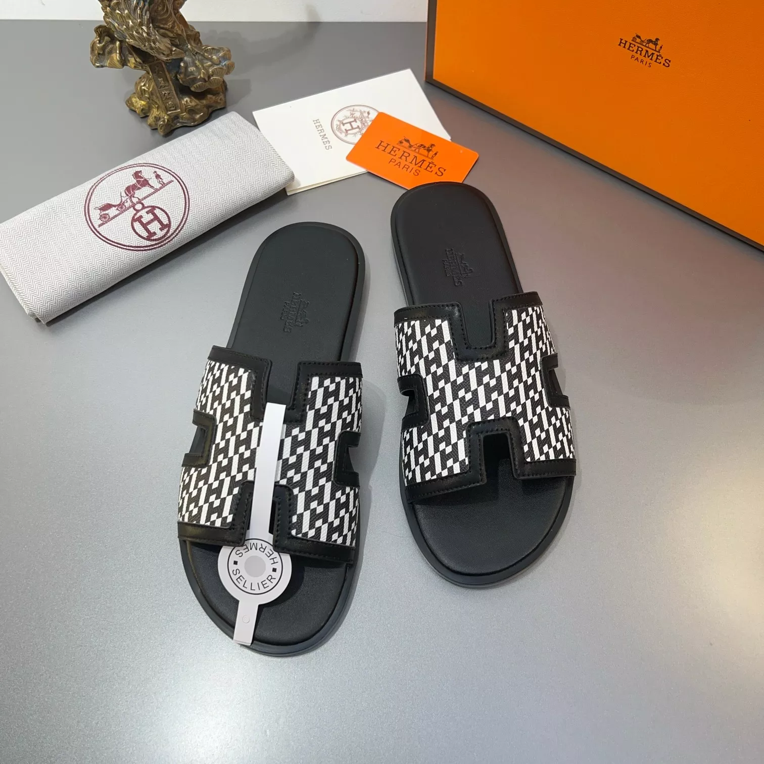 Hermes Slippers For Men Cozy 8851