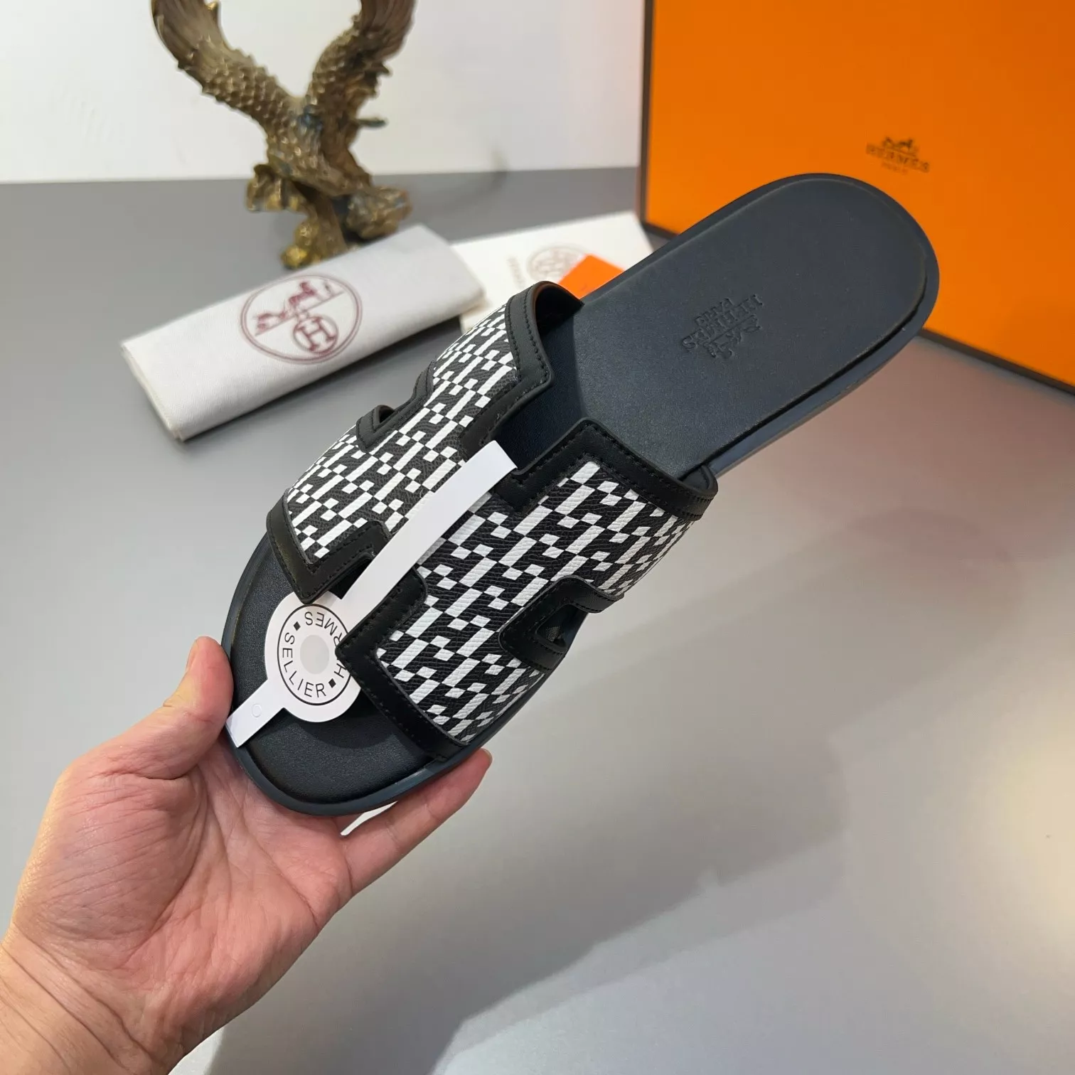 Hermes Slippers For Men Cozy 8851