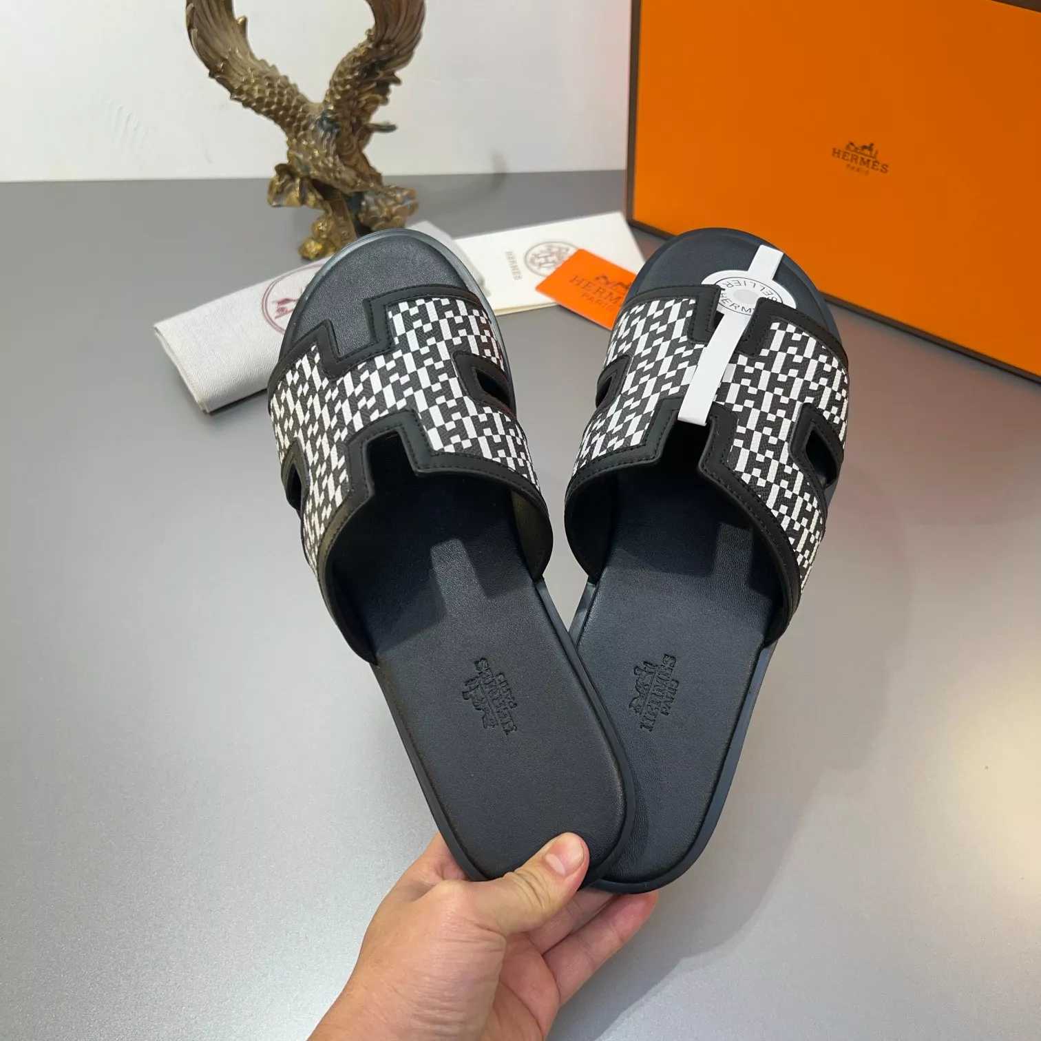 Hermes Slippers For Men Cozy 8851