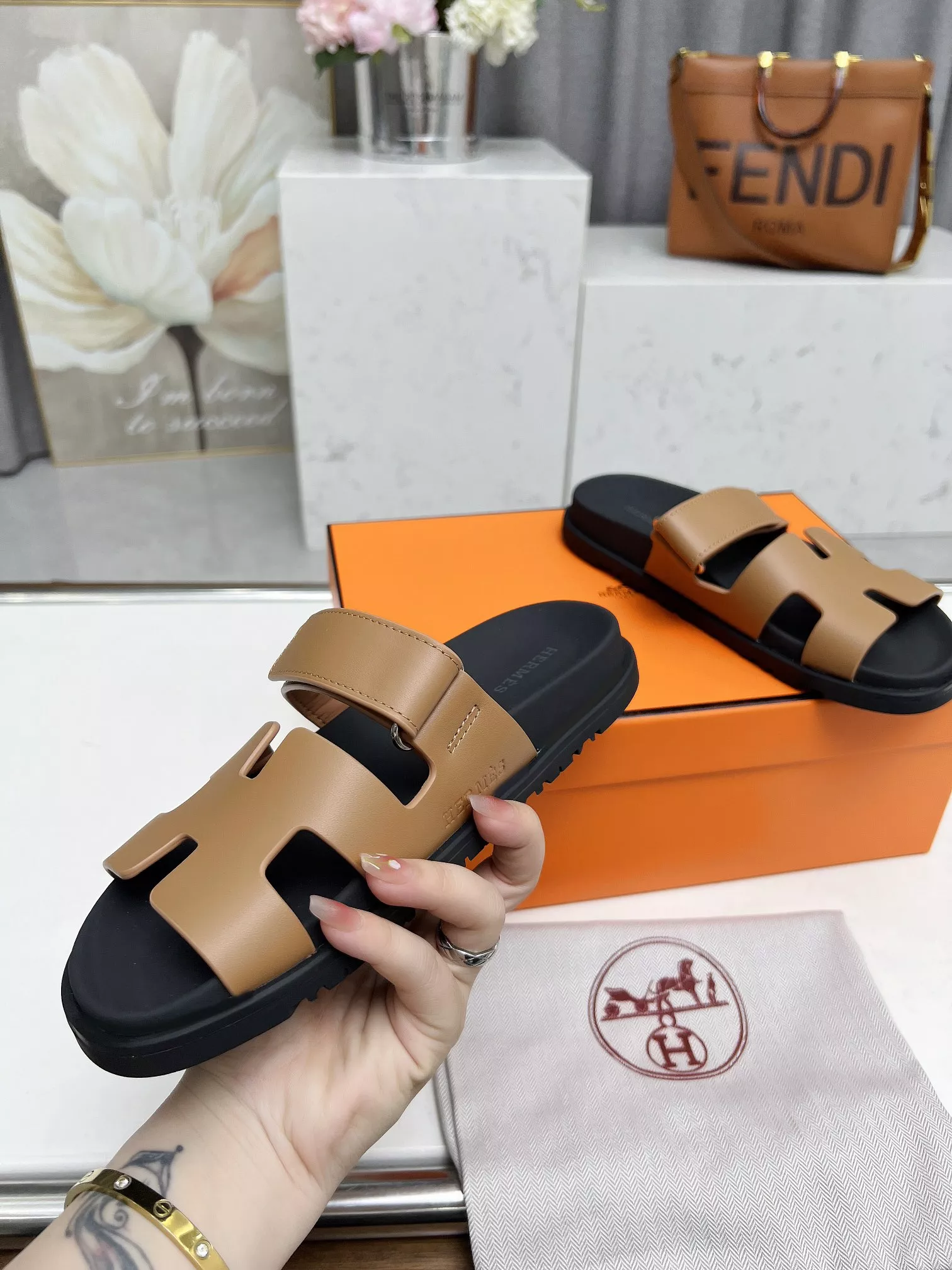 Hermes Slippers For Men DailyWear 2311