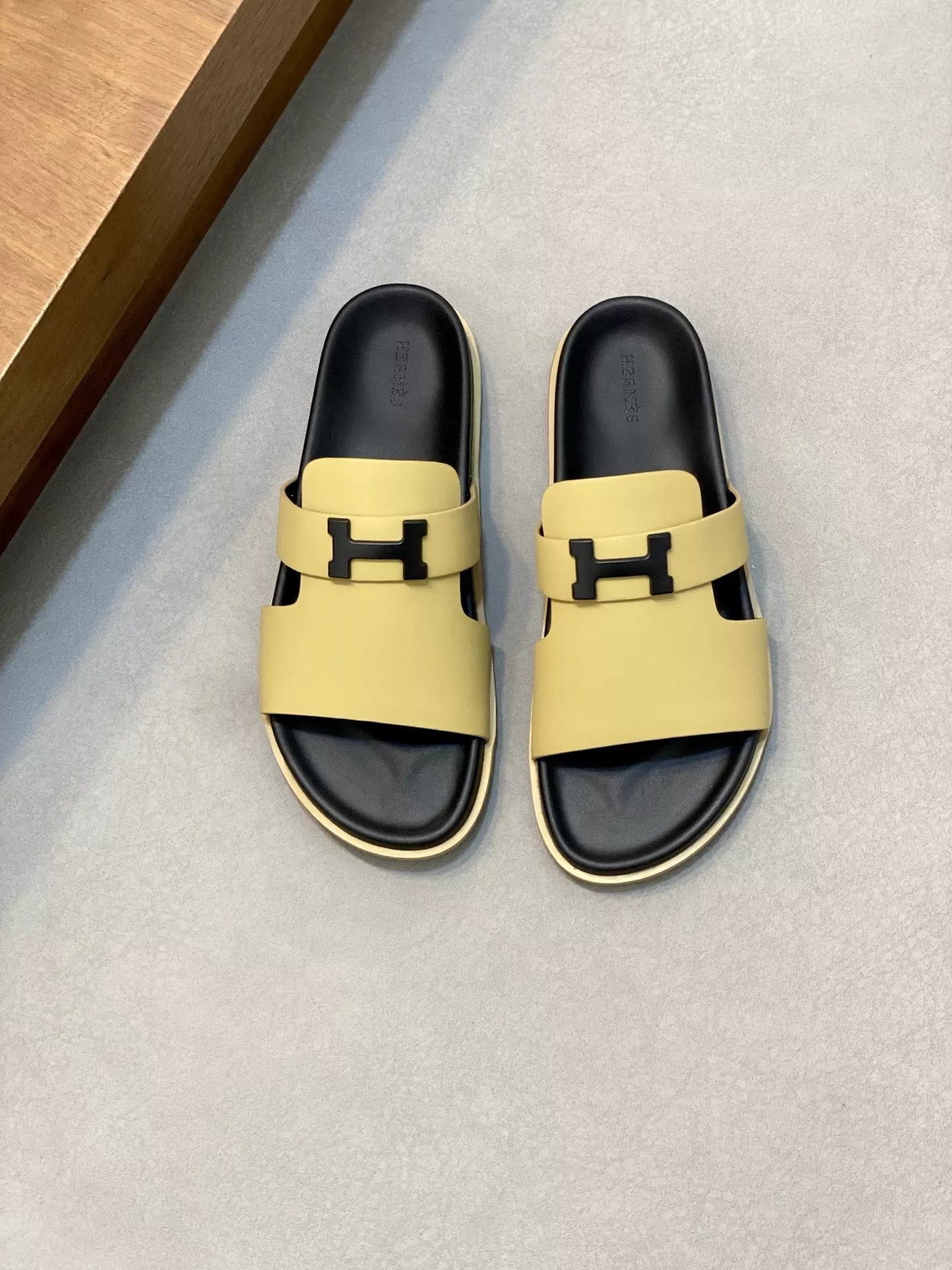 Hermes Slippers For Men DailyWear 3447