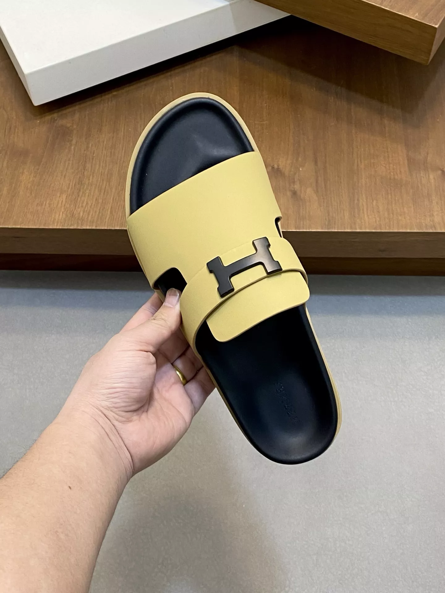 Hermes Slippers For Men DailyWear 3447