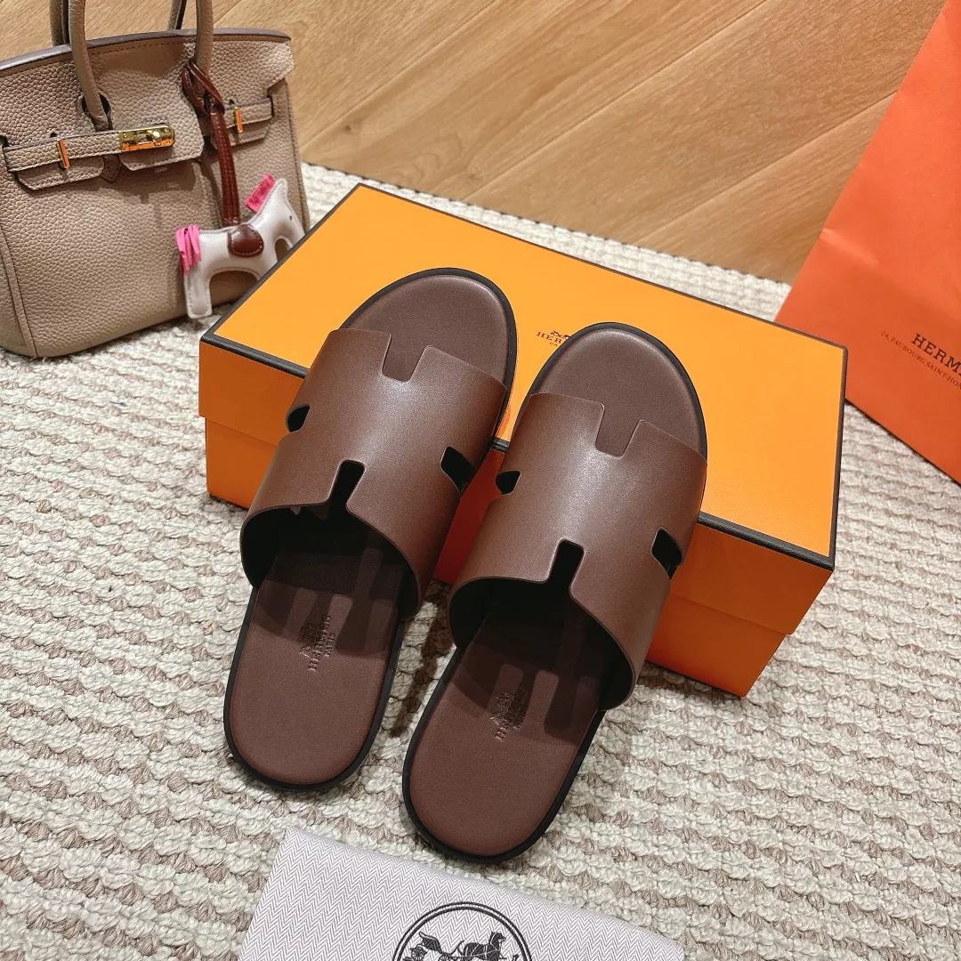 Hermes Slippers For Men Durable 9118
