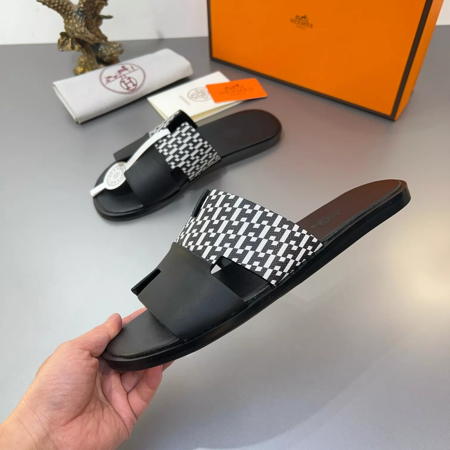 Hermes Slippers For Men Efficient 8618