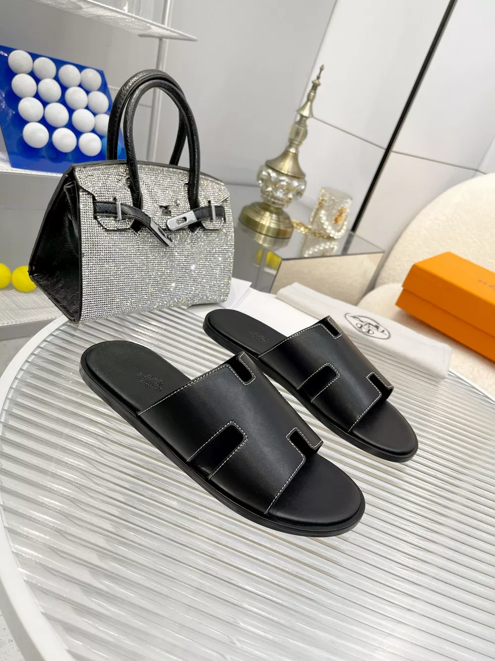 Hermes Slippers For Men Elegant 6631