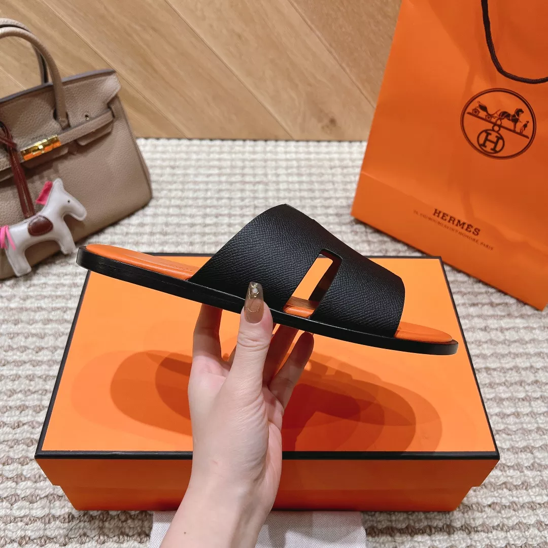 Hermes Slippers For Men Fashionable 5062