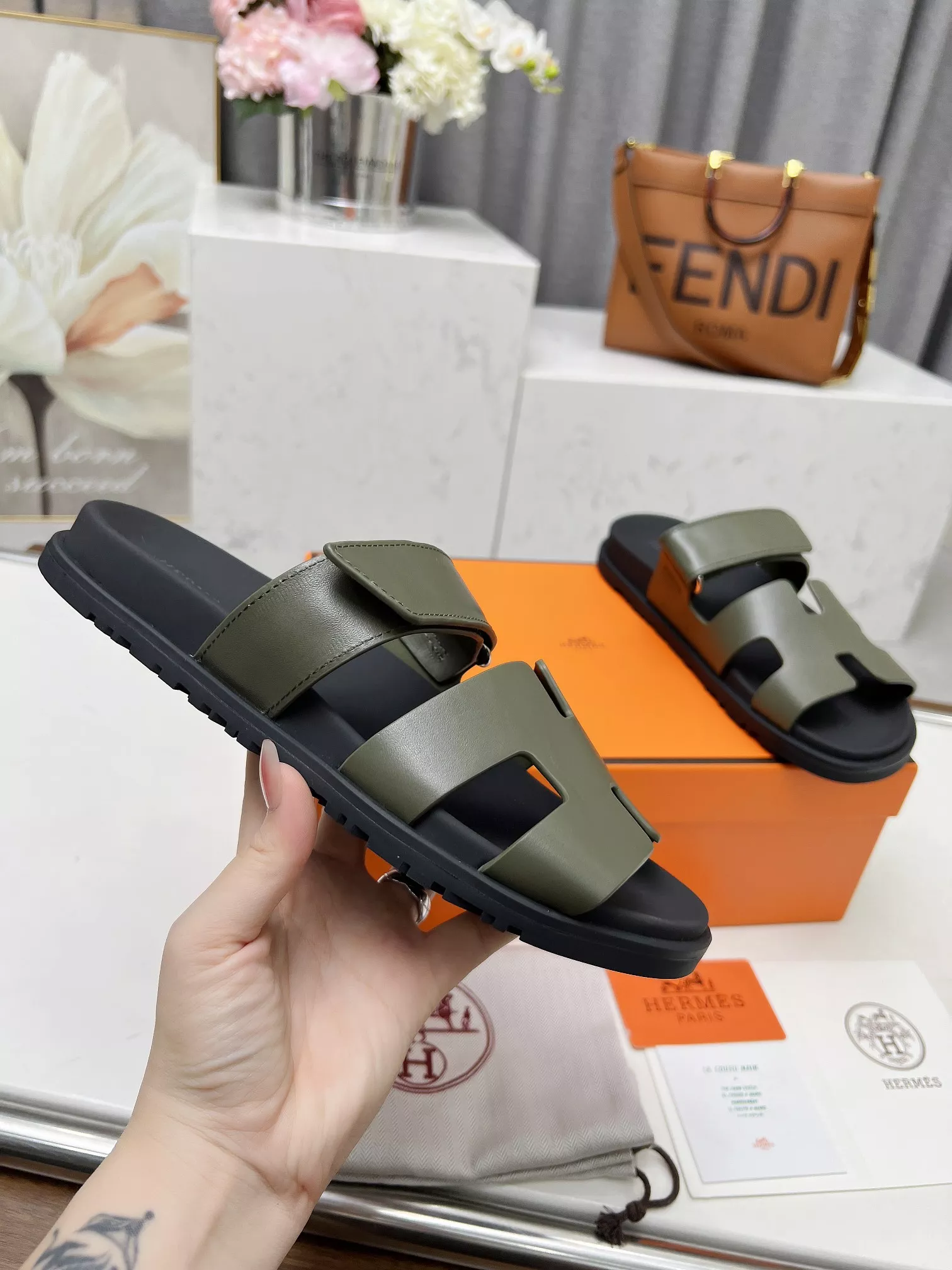 Hermes Slippers For Men Flexible 8451
