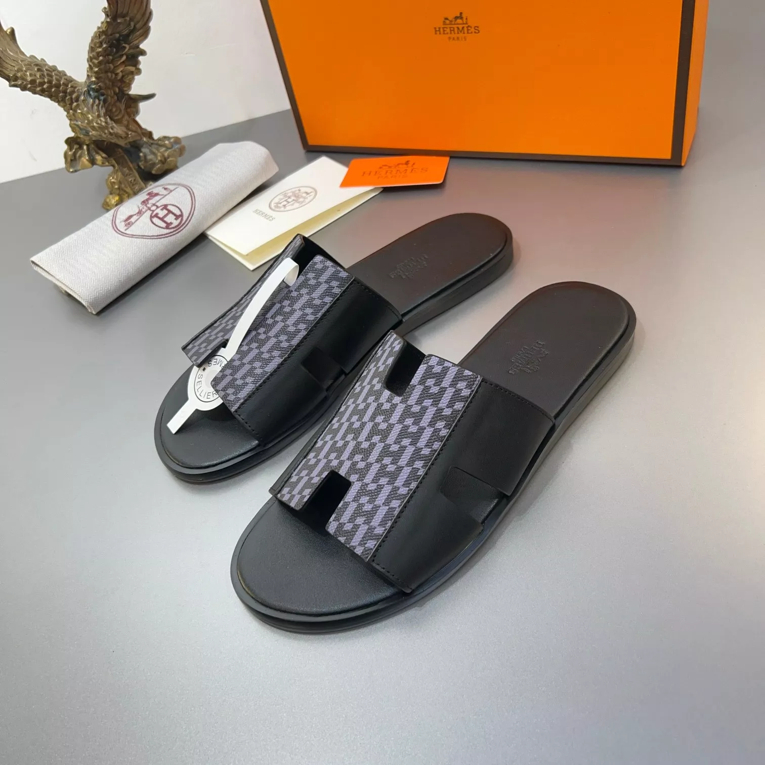 Hermes Slippers For Men Functional 3785