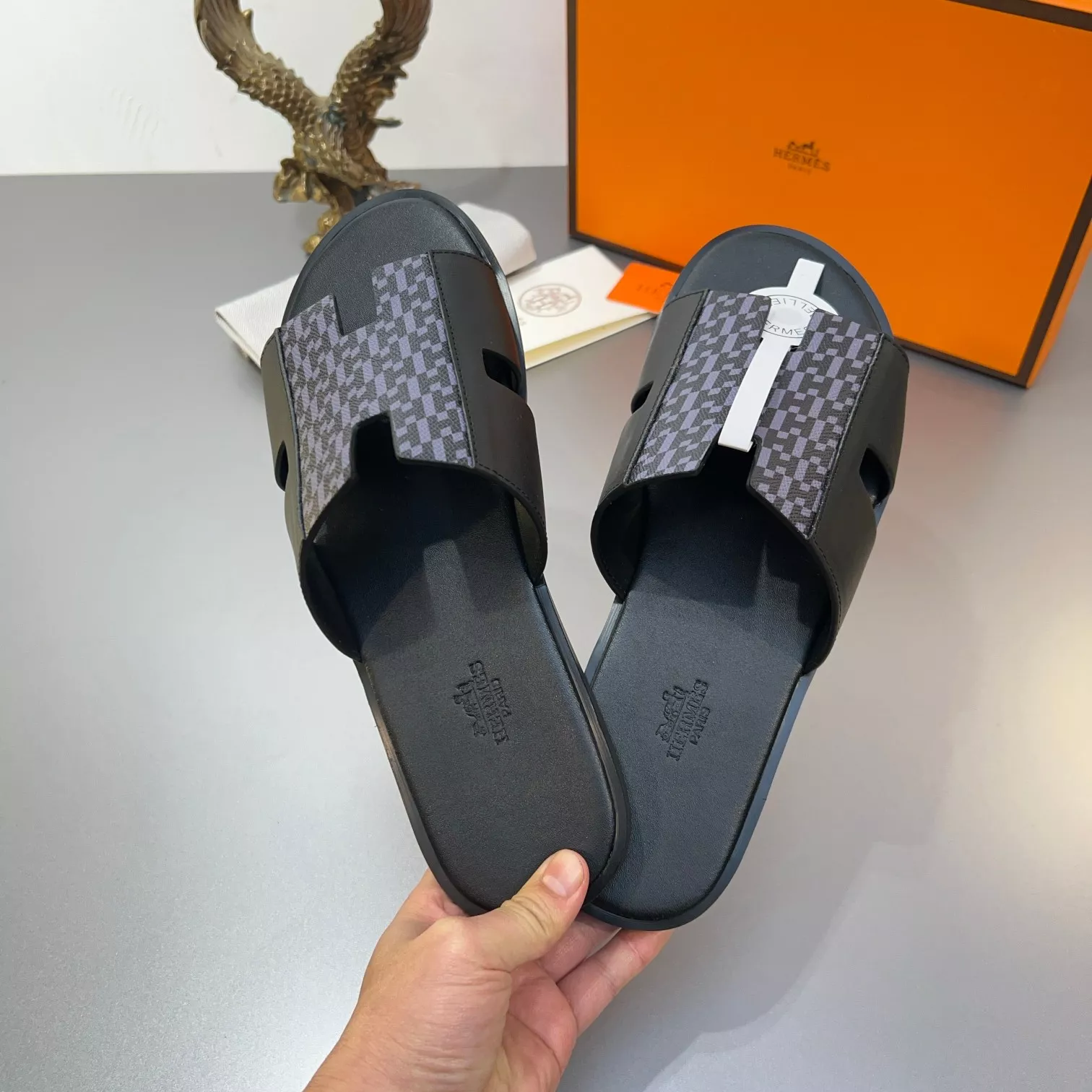 Hermes Slippers For Men Functional 3785