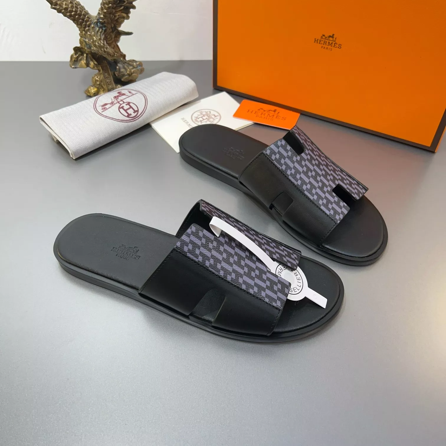 Hermes Slippers For Men Functional 3785