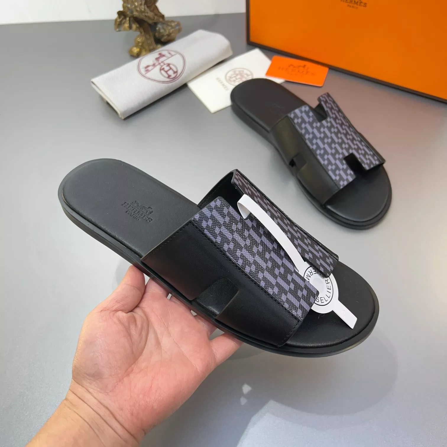 Hermes Slippers For Men Functional 3785