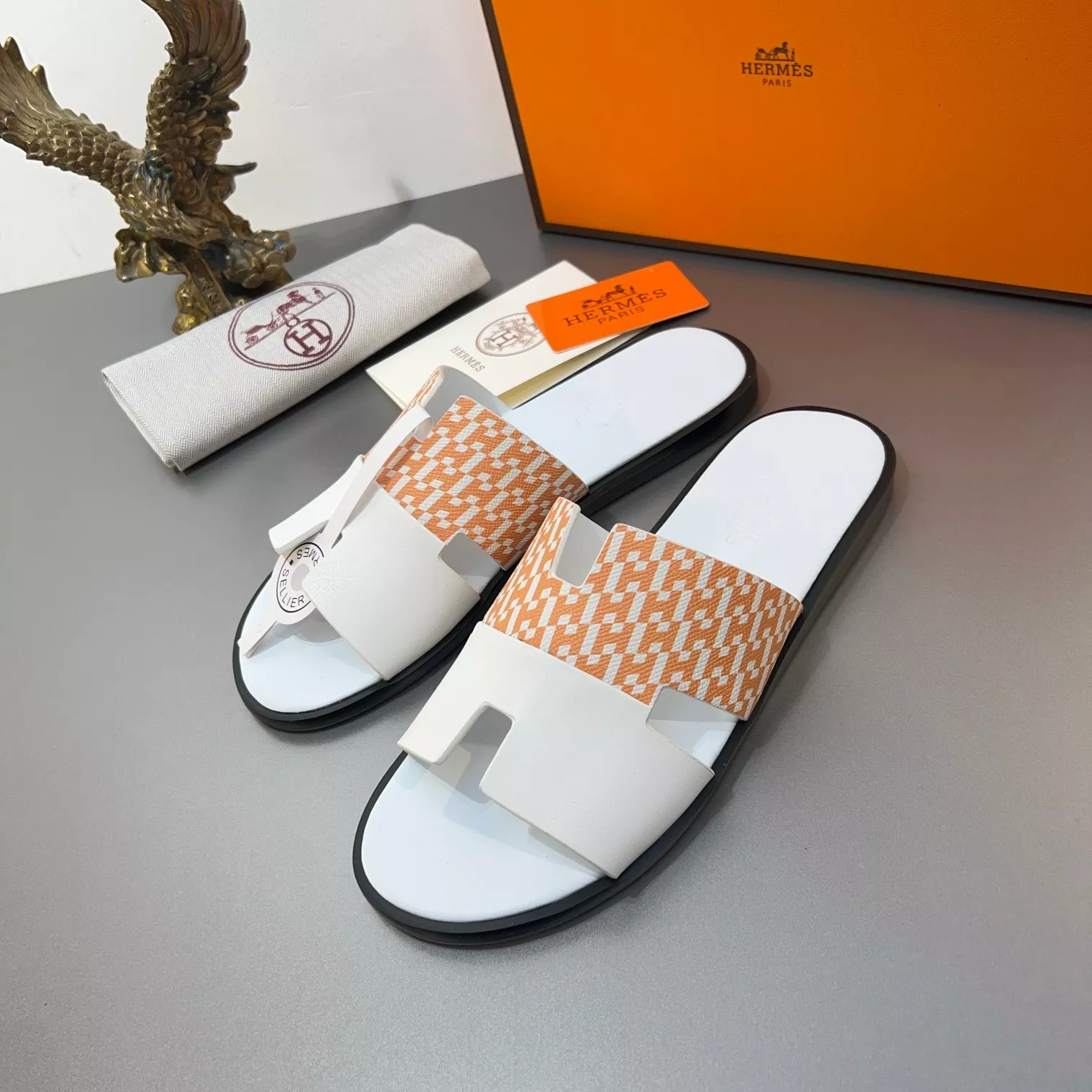 Hermes Slippers For Men Functional 7771