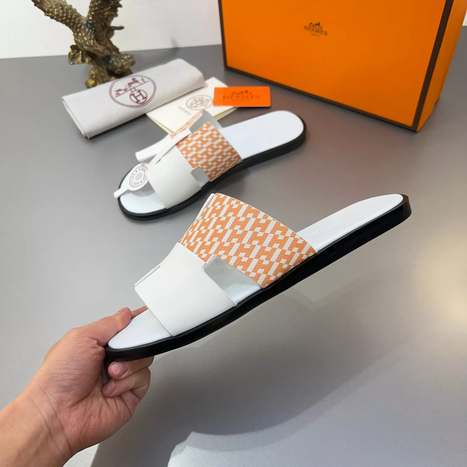 Hermes Slippers For Men Functional 7771