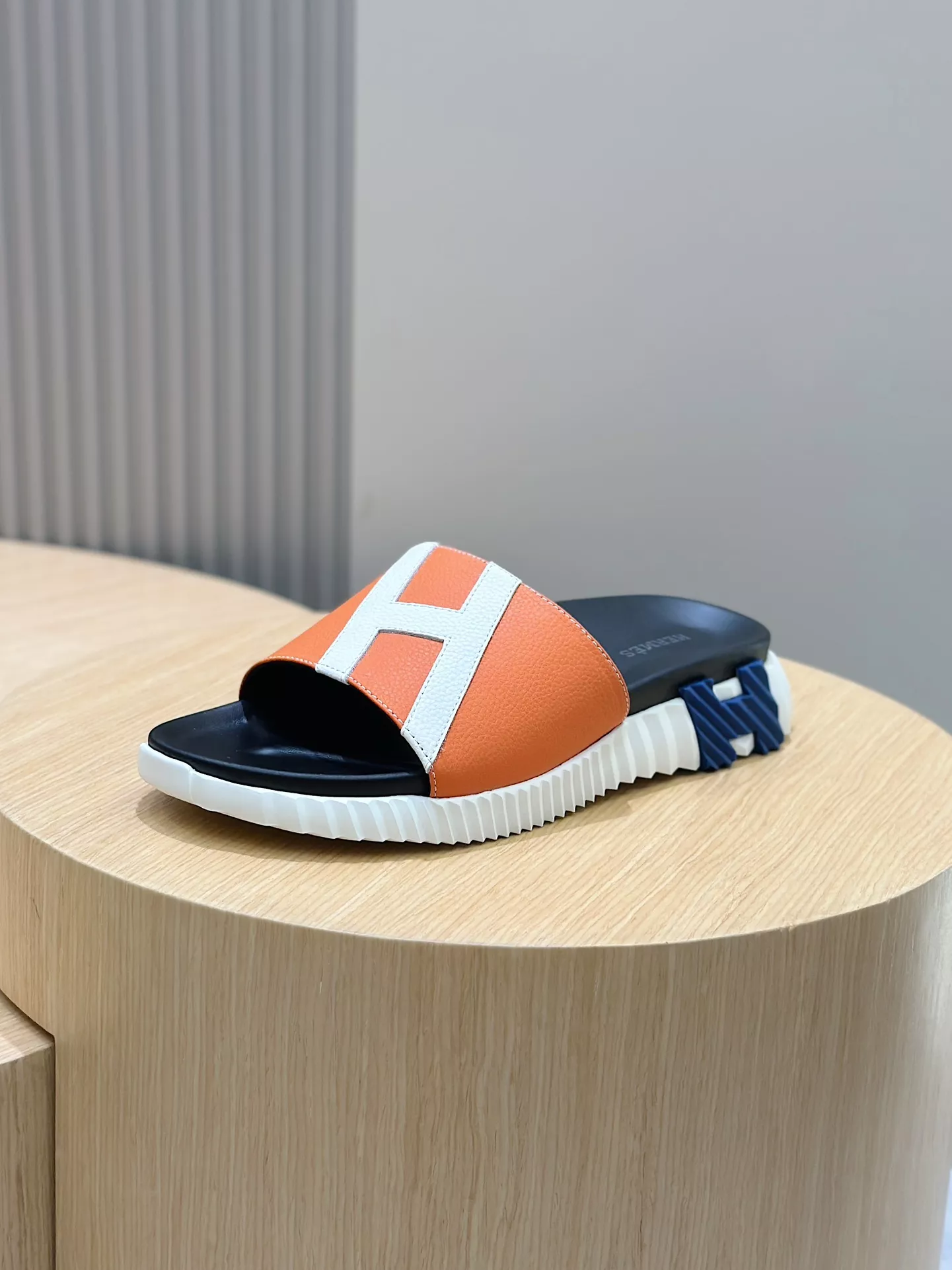 Hermes Slippers For Men GoAnywhere 2413