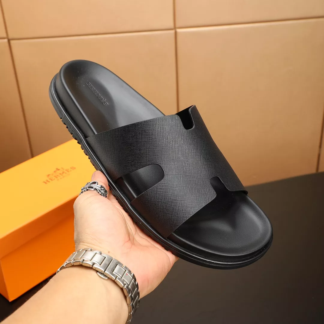 Hermes Slippers For Men Lightweight 9115