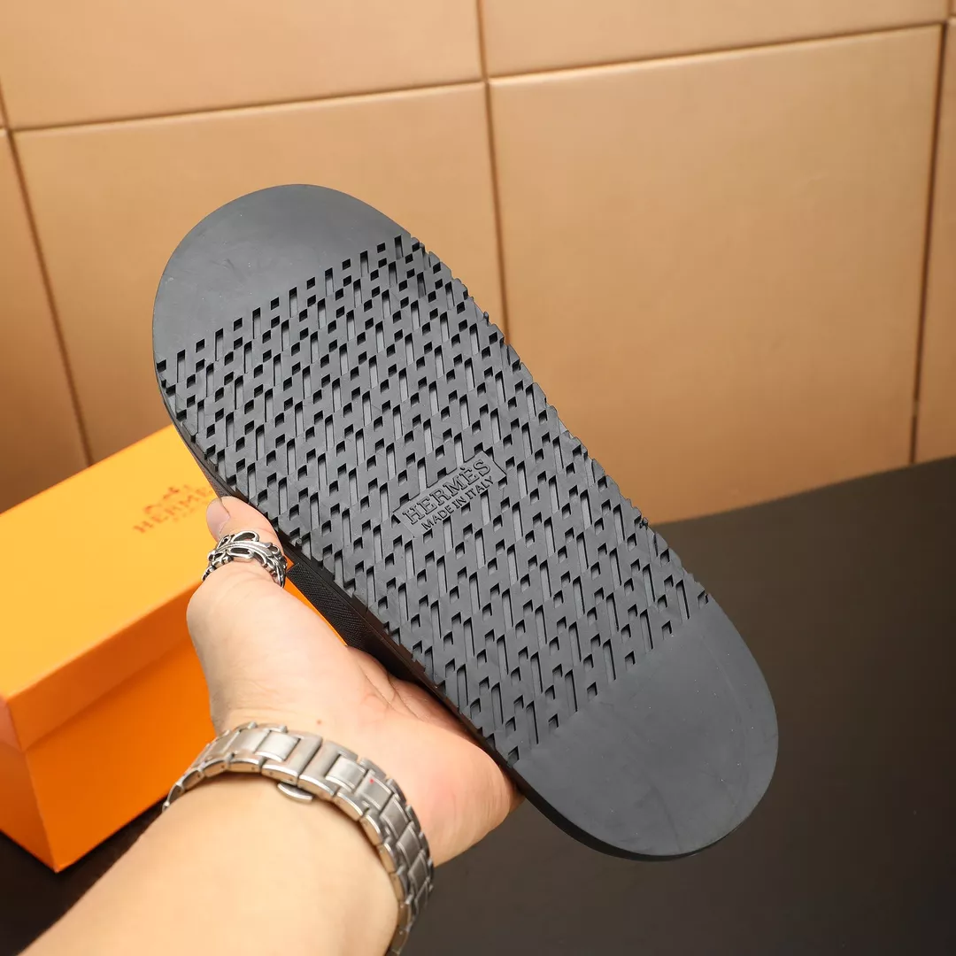 Hermes Slippers For Men Lightweight 9115