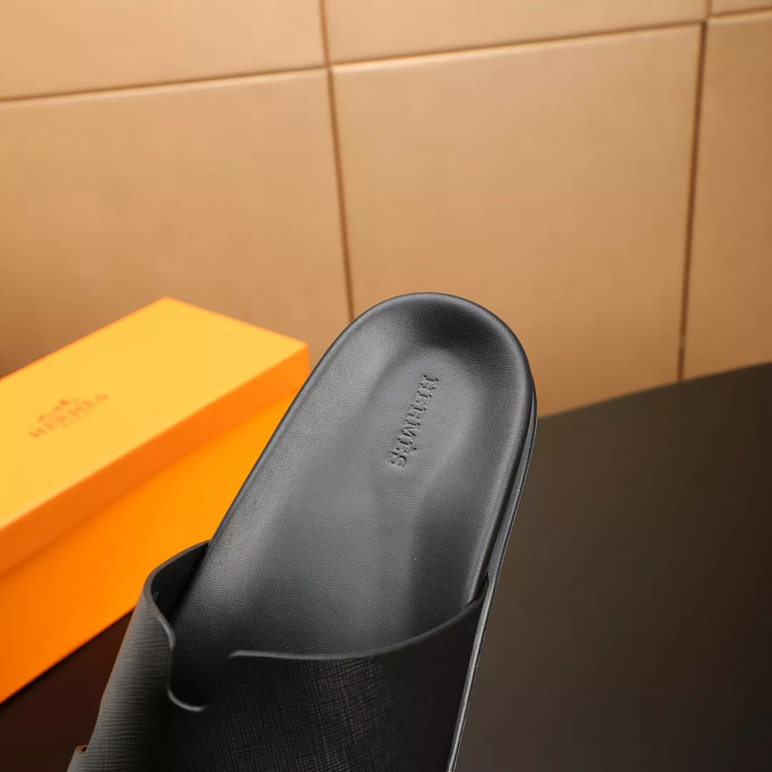 Hermes Slippers For Men Lightweight 9115