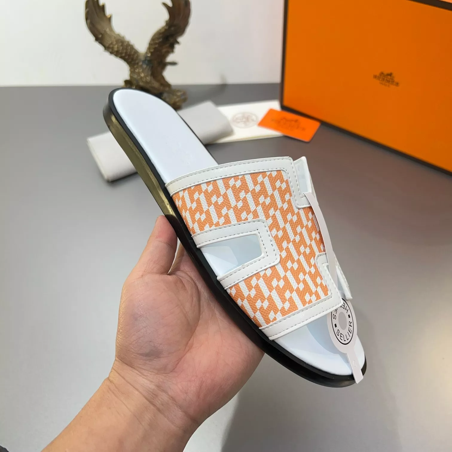 Hermes Slippers For Men Minimalist 390