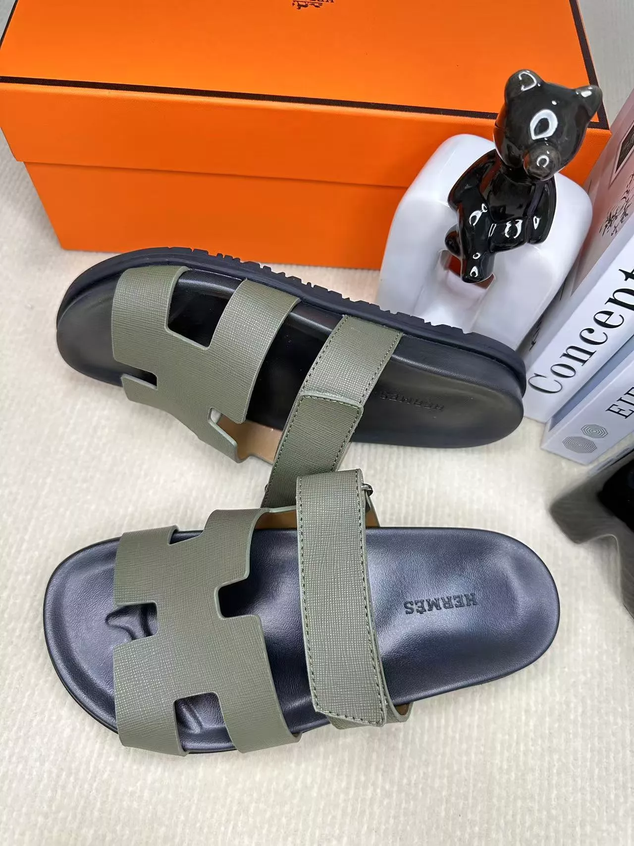 Hermes Slippers For Men Minimalist 4445