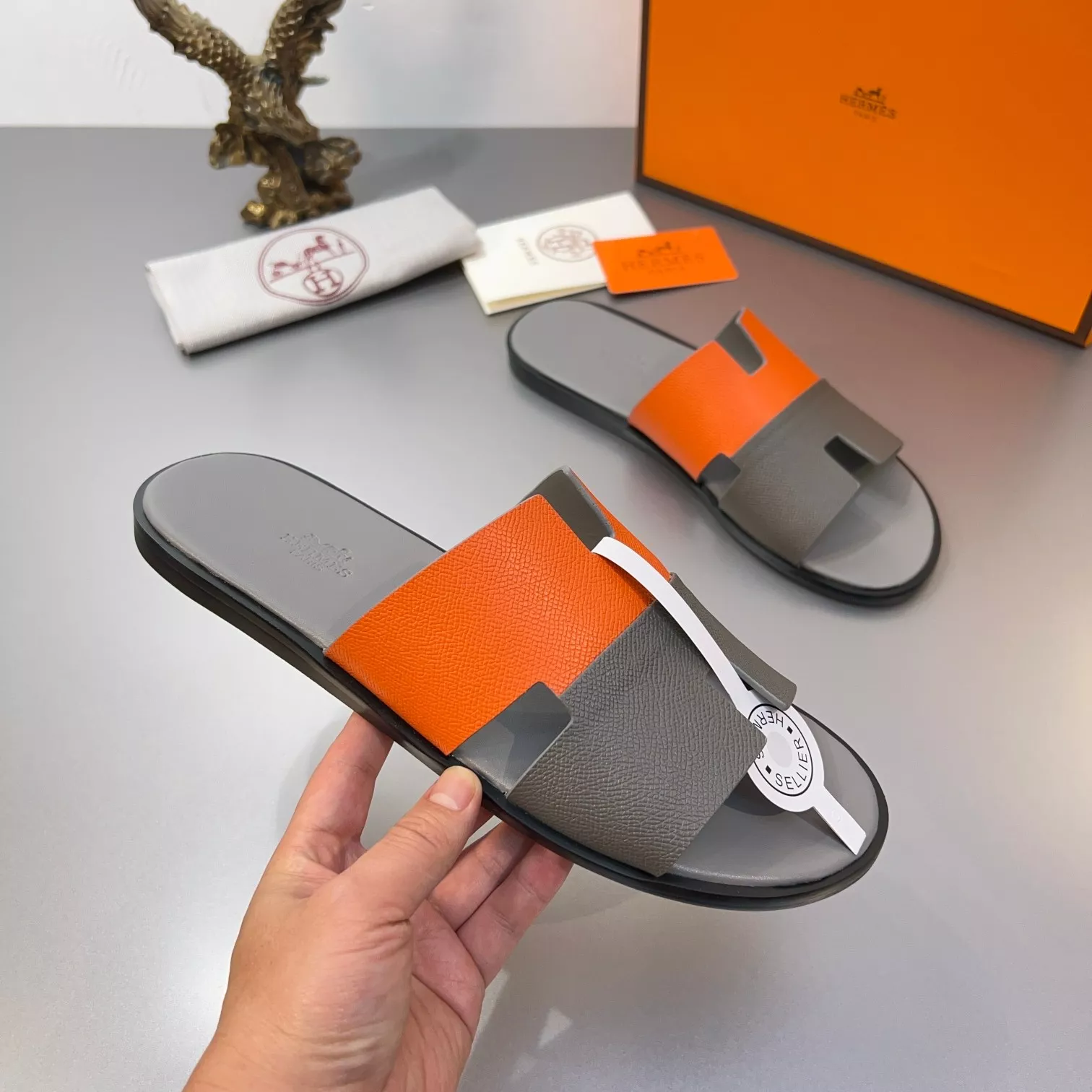 Hermes Slippers For Men Minimalist 6583