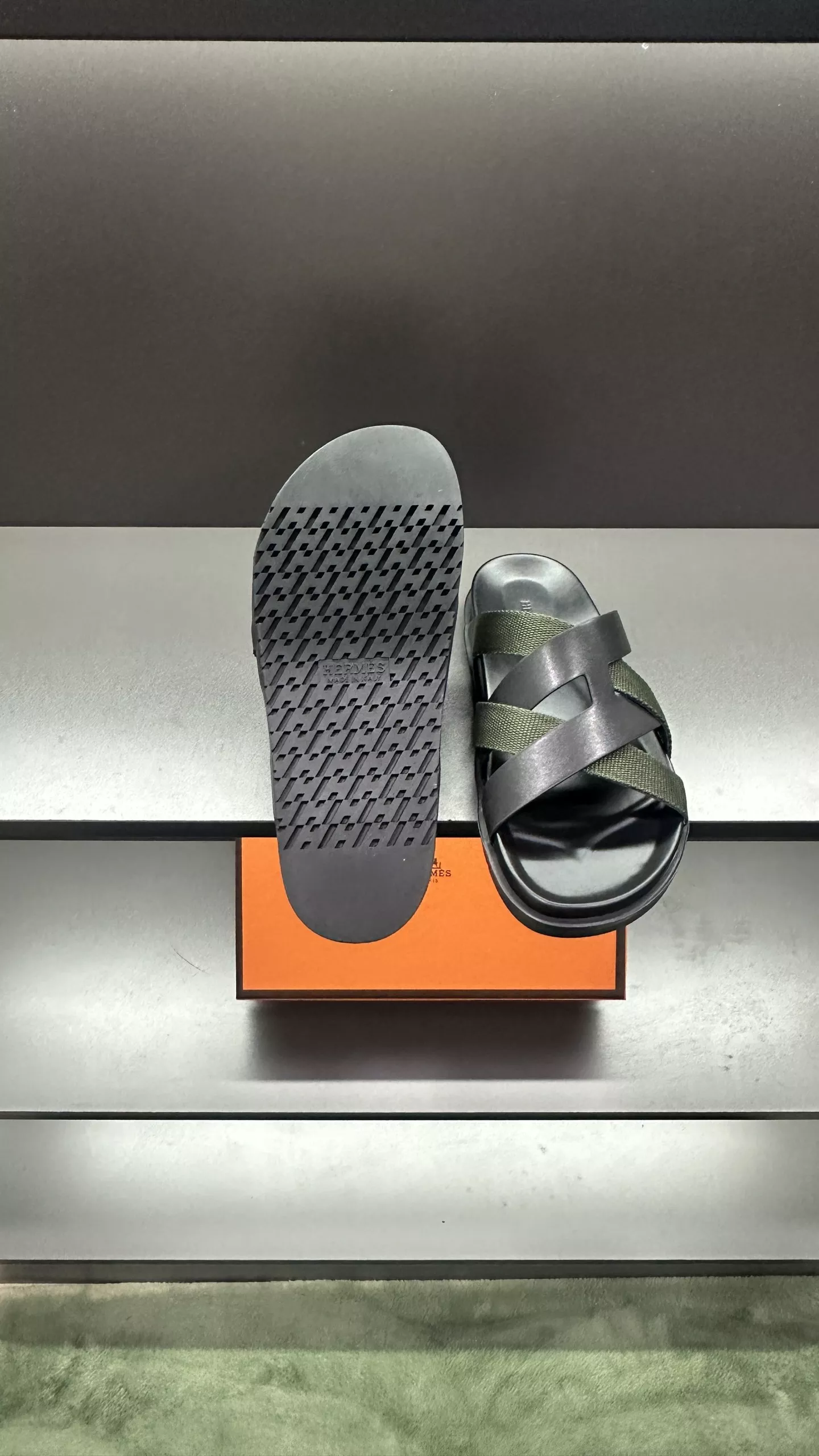 Hermes Slippers For Men Minimalist 8367