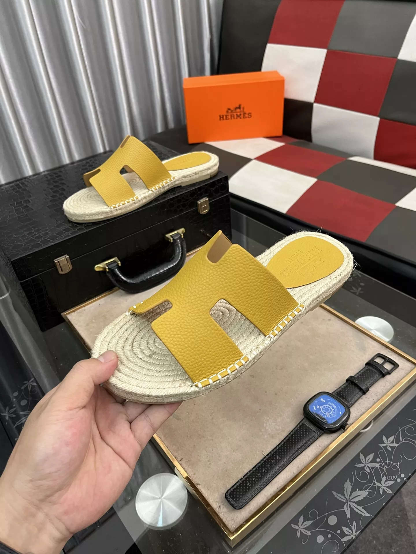 Hermes Slippers For Men Modern 341