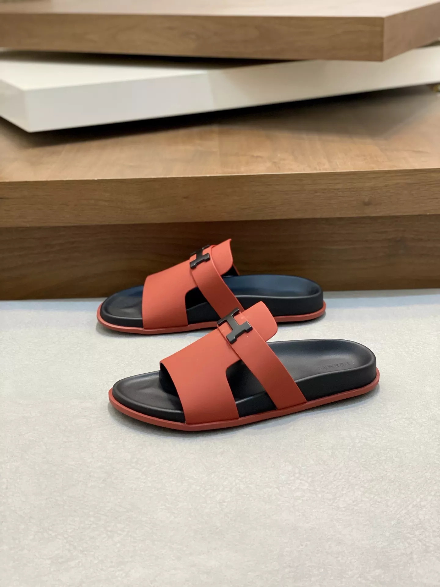 Hermes Slippers For Men Modern 3860