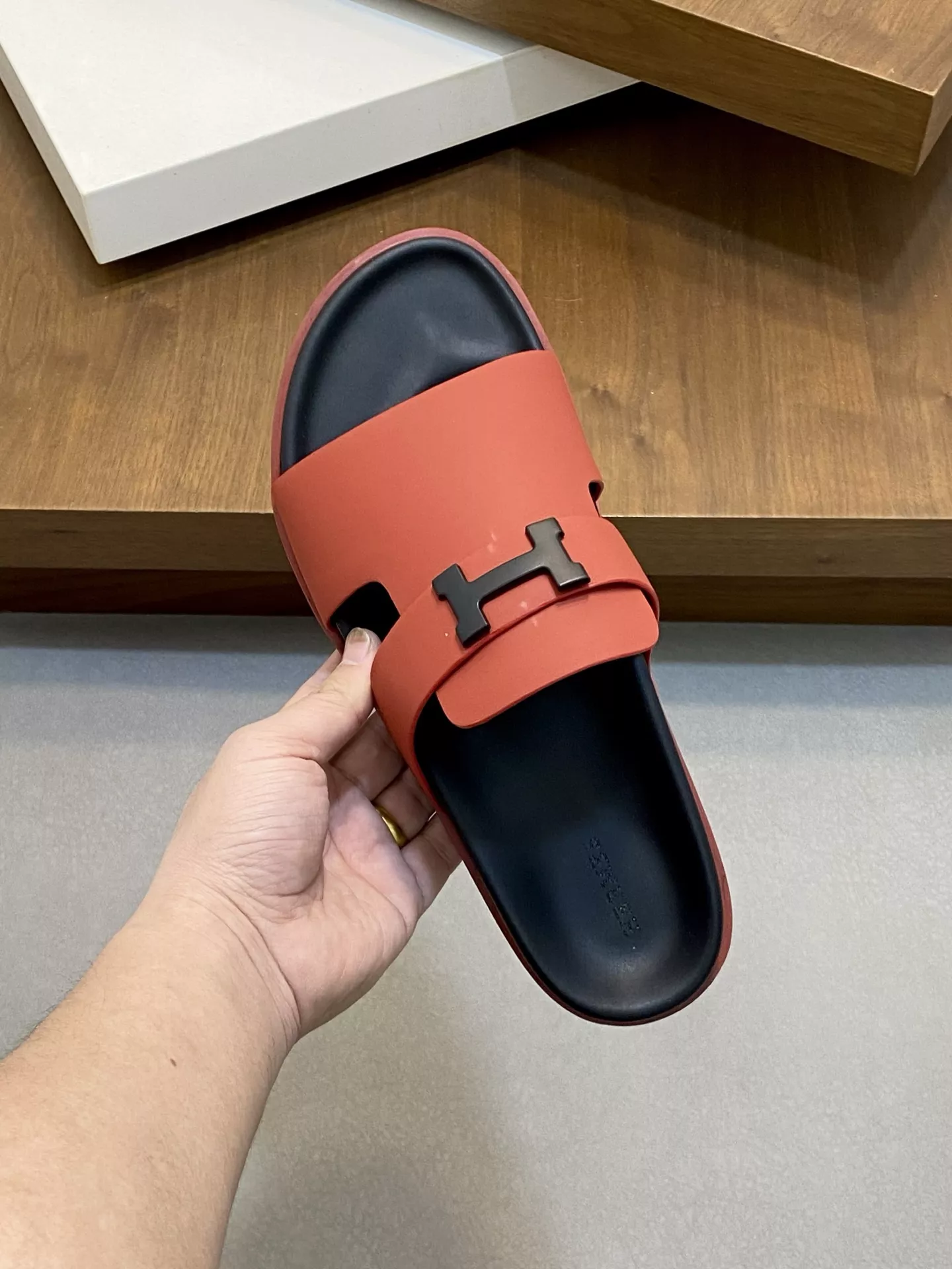 Hermes Slippers For Men Modern 3860