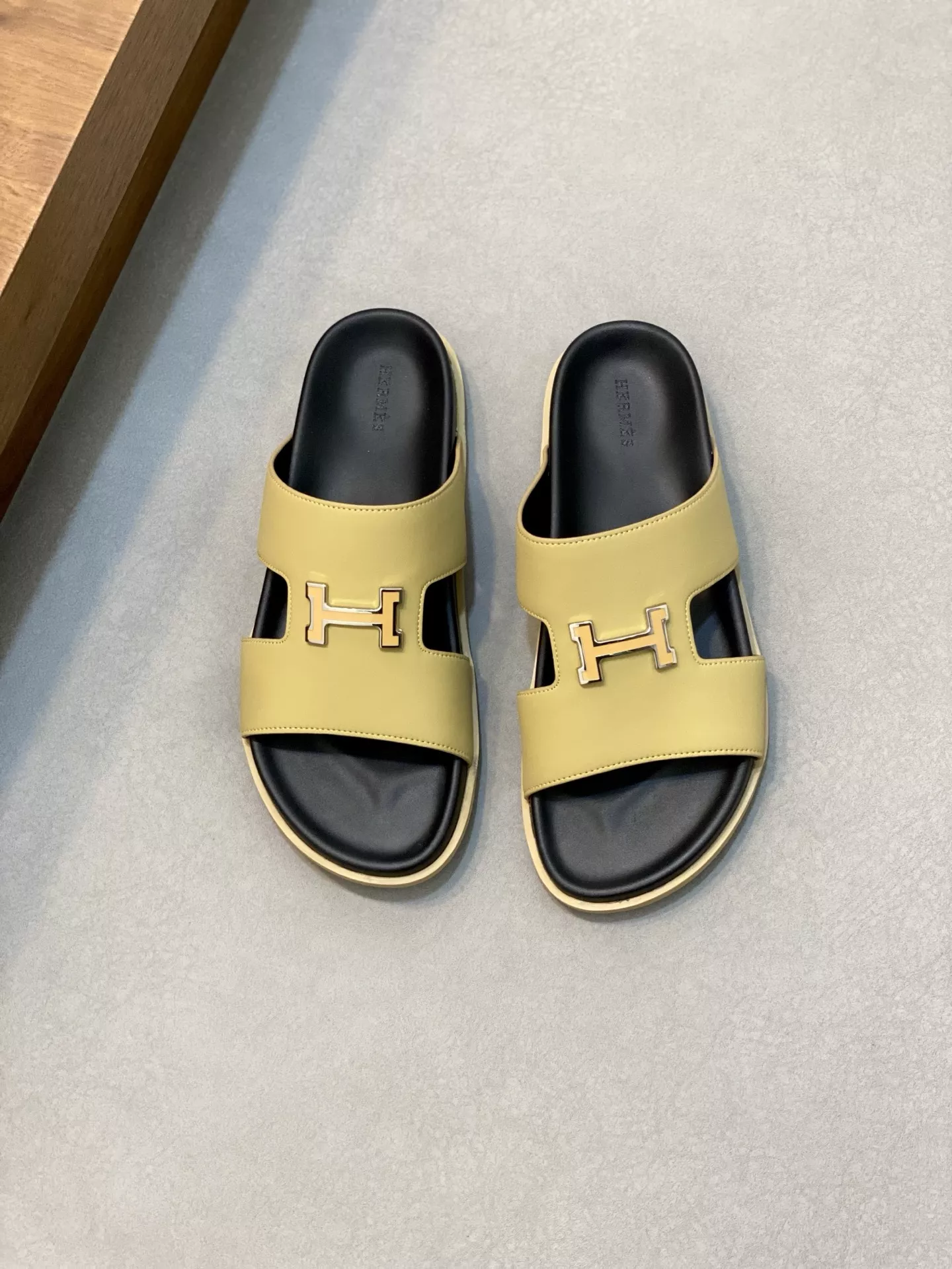 Hermes Slippers For Men Modern 7537