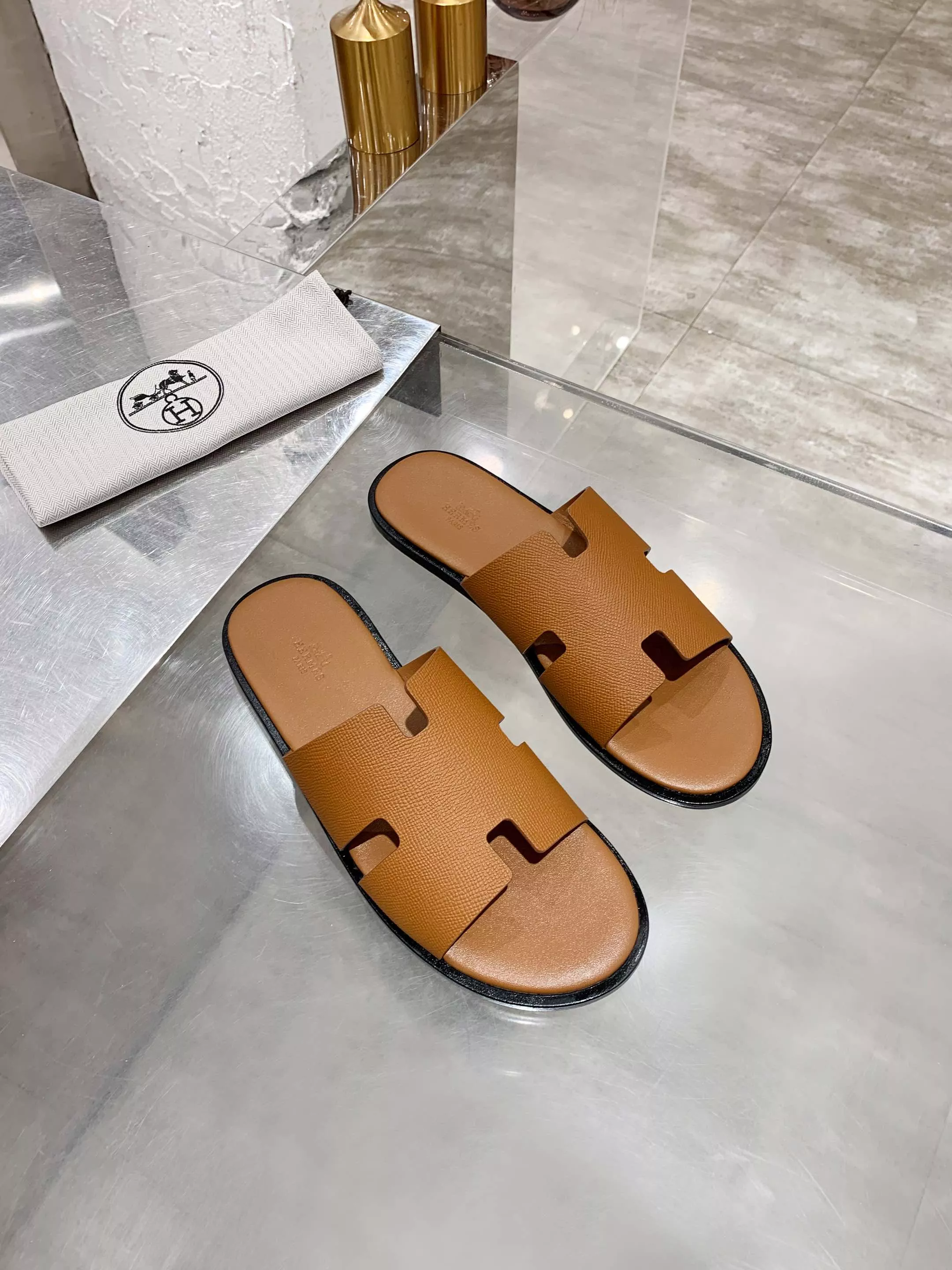 Hermes Slippers For Men Practical 9466