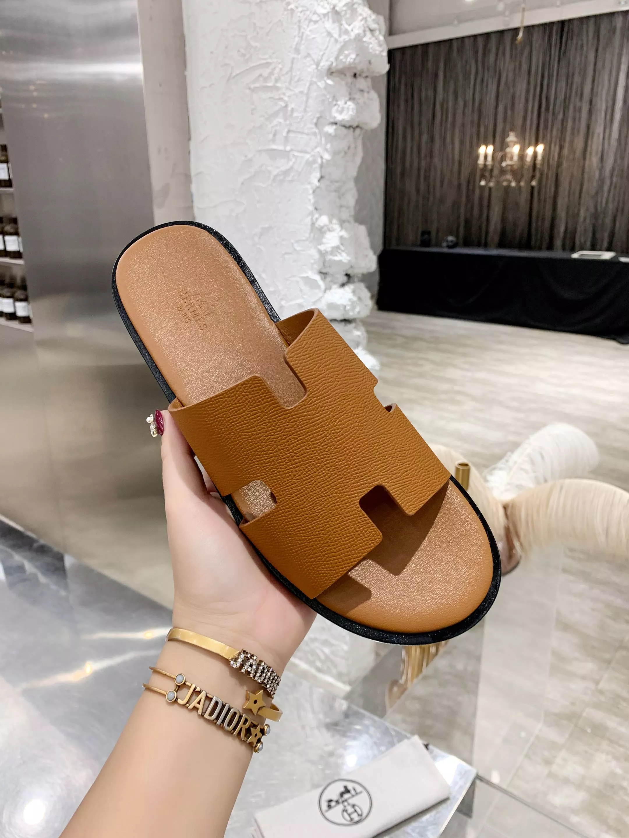 Hermes Slippers For Men Practical 9466