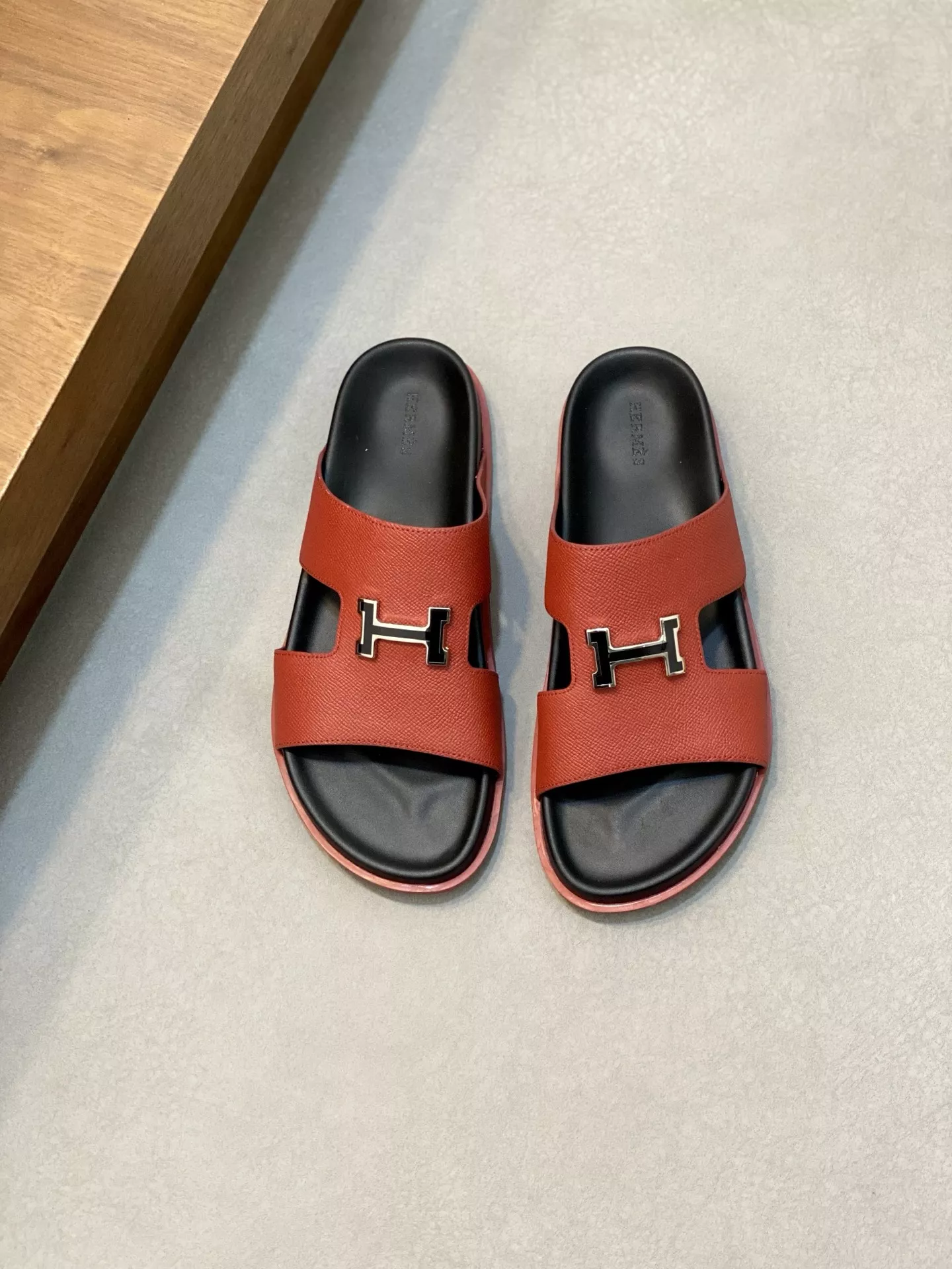 Hermes Slippers For Men Resilient 1625
